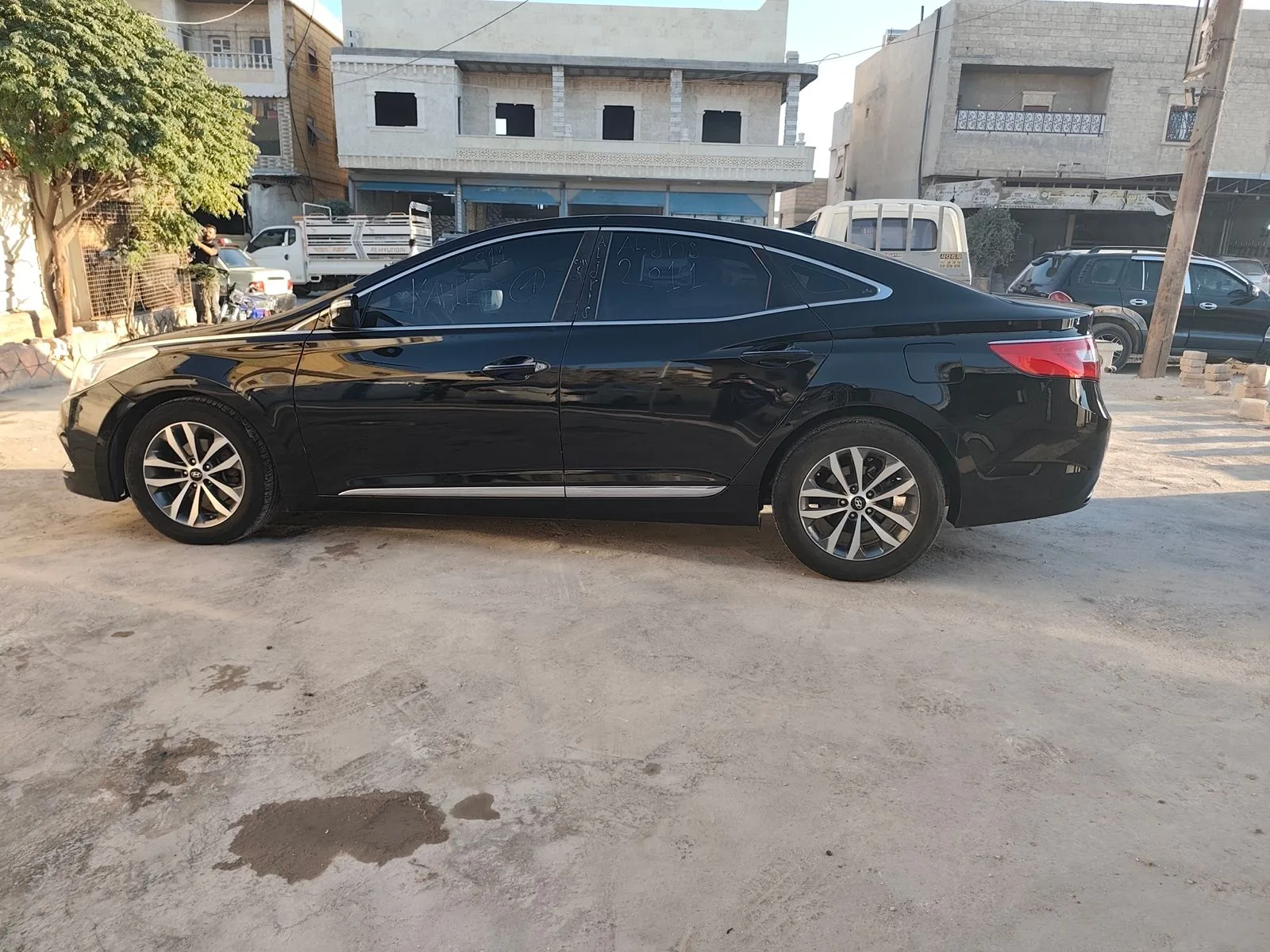 kilometrage car sale hyundai grandeur hg 240 sedan used 2011 aleppo li image