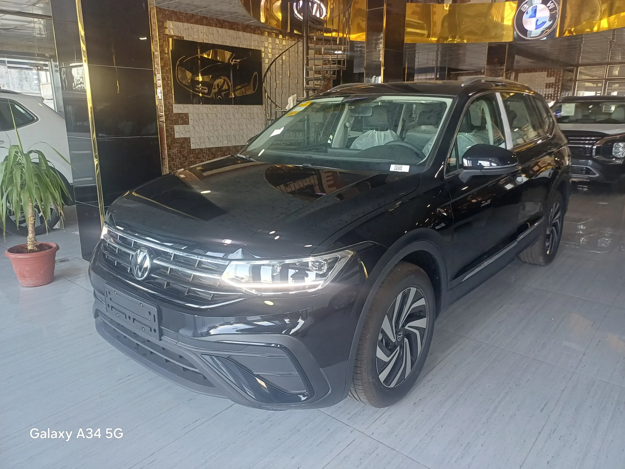 kilometrage car sale volkswagen id 4 pure suv new 2026 aleppo hk card image