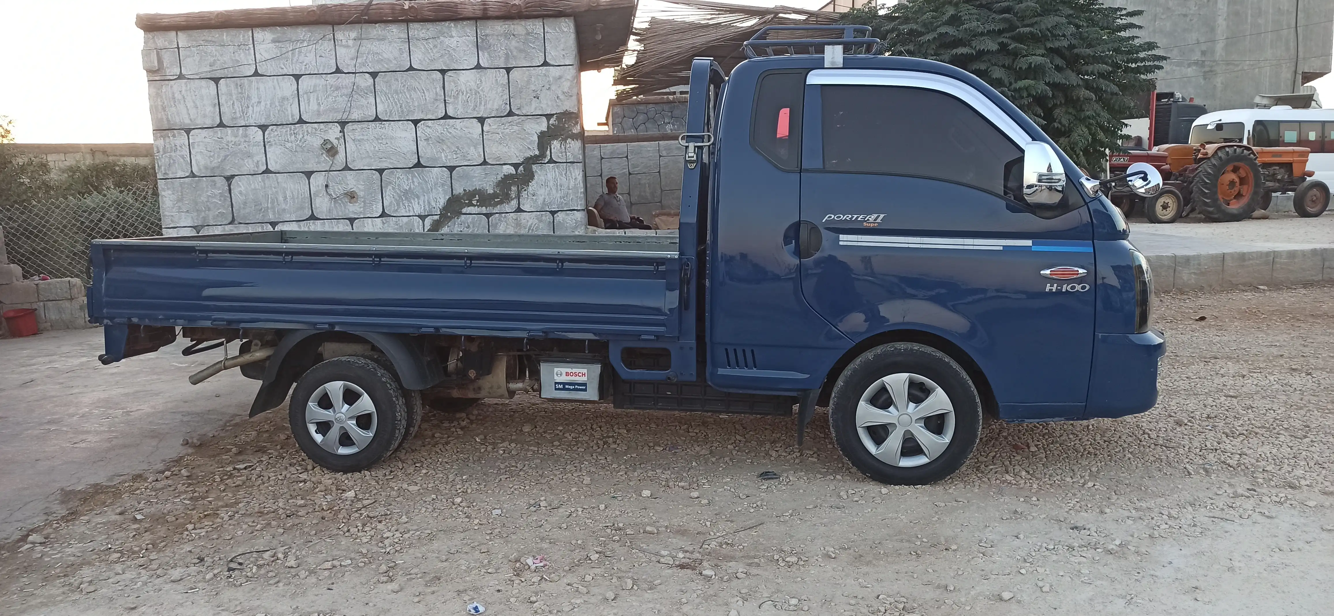 kilometrage car sale hyundai porter 2 crdi cargo truck used 2017 aleppo dt image