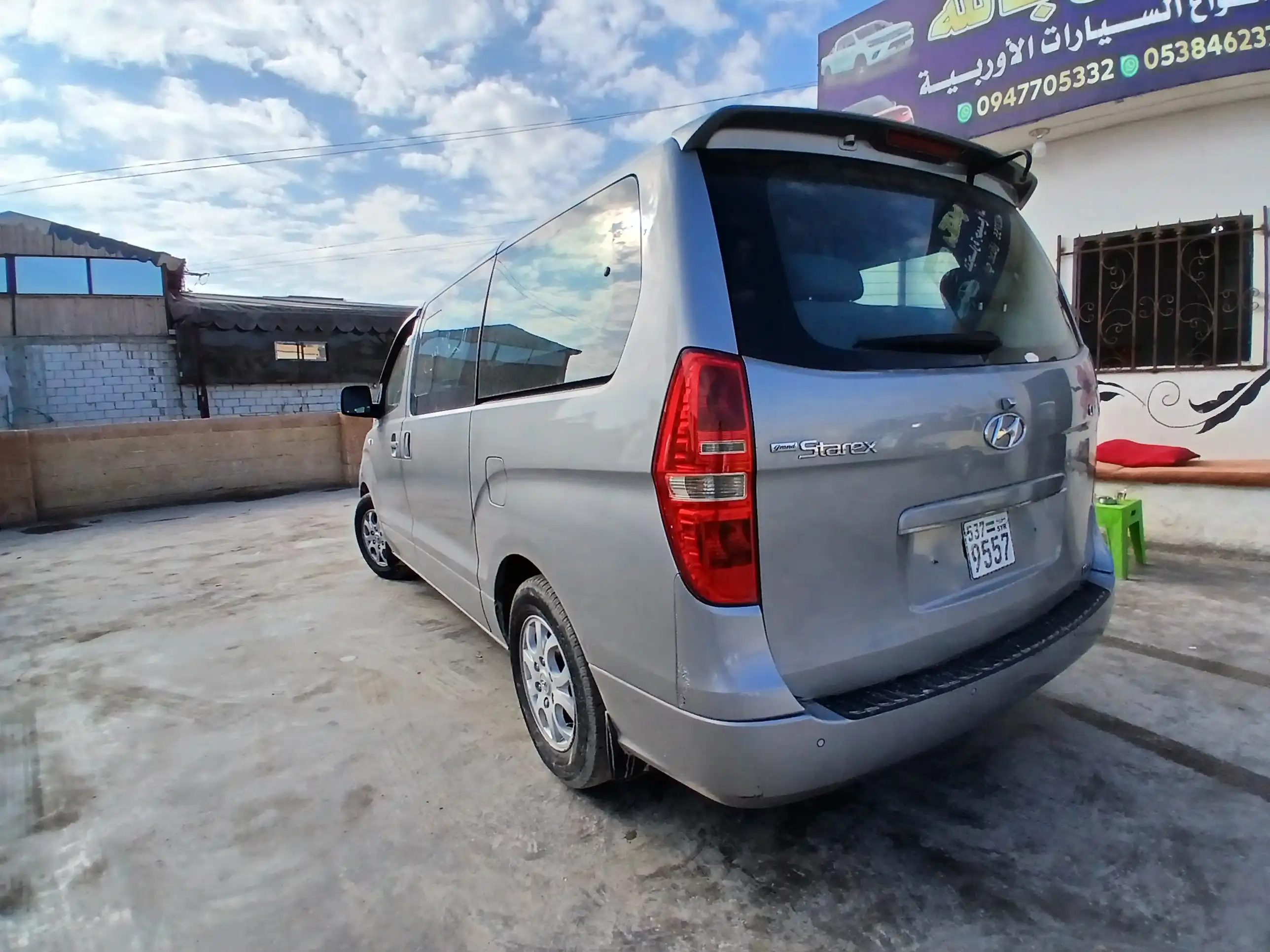 kilometrage car sale hyundai grand starex cvx 2011 jc image