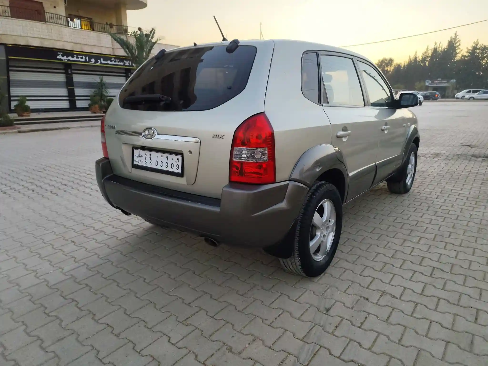 kilometrage car sale hyundai tucson mx suv used 2004 aleppo ap image