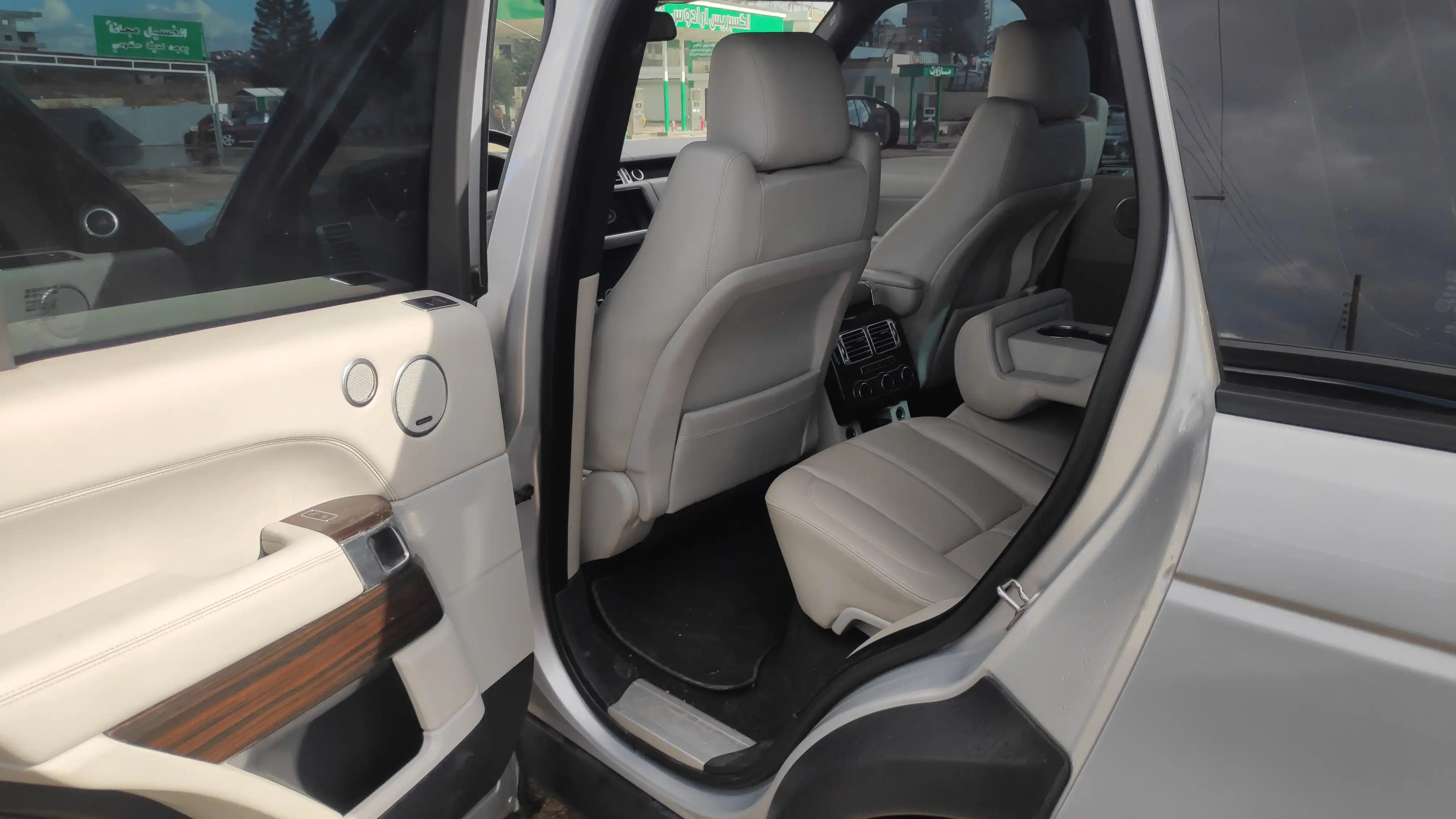 kilometrage car sale land rover range rover vogue se suv modified 2014 aleppo yq image