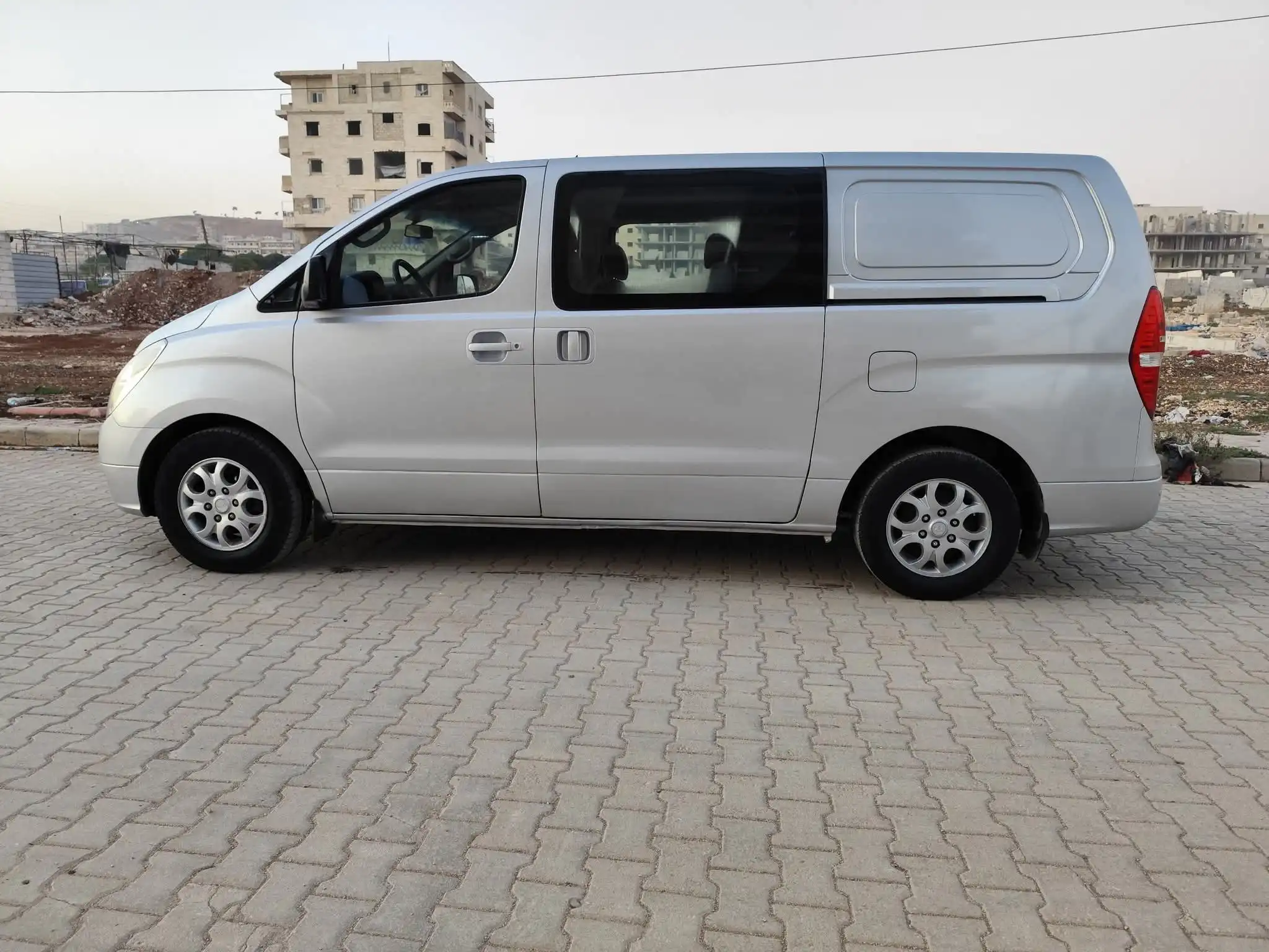kilometrage car sale hyundai grand starex cvx van used 2008 aleppo lf image