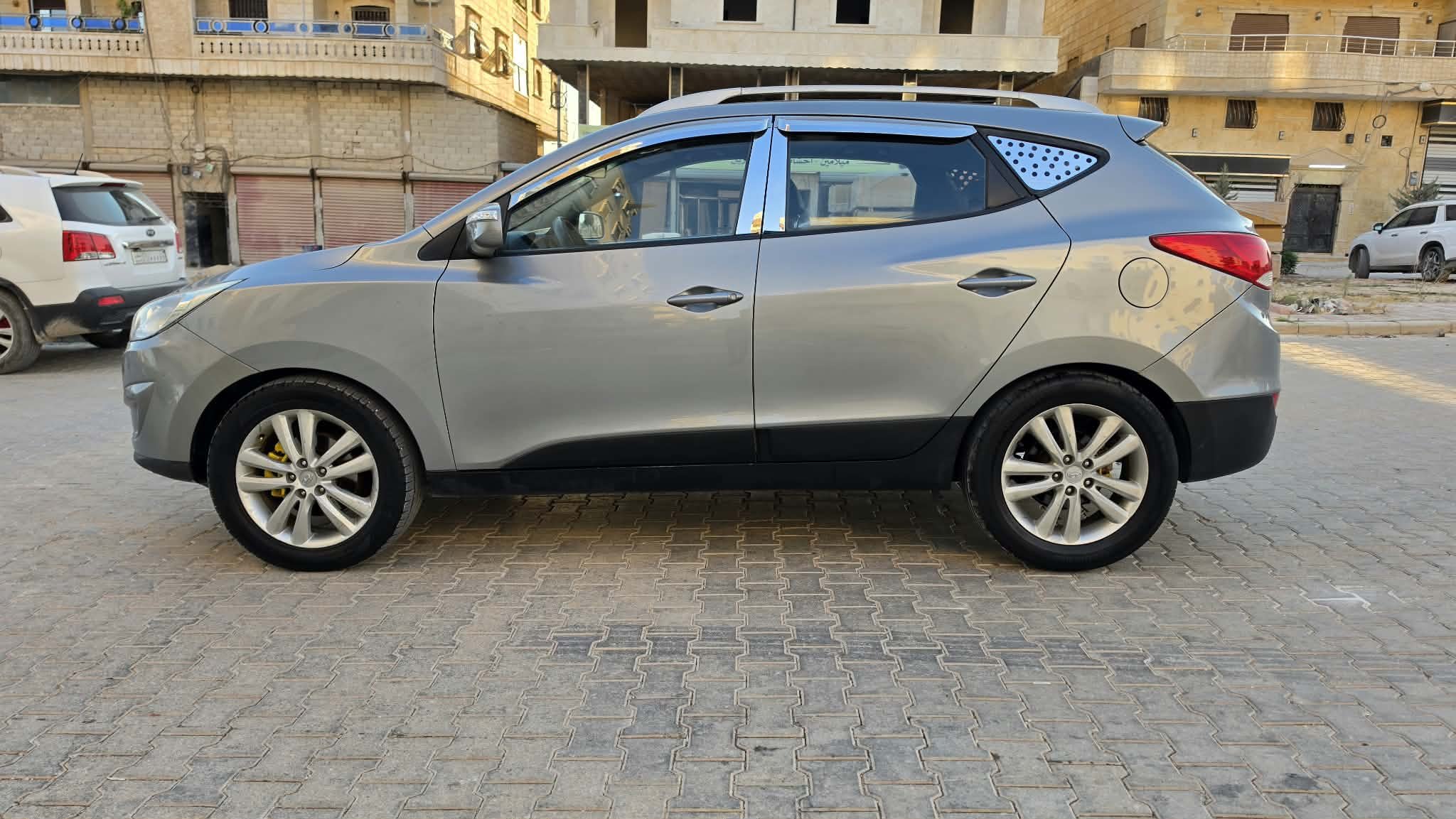 kilometrage car sale hyundai tucson lx20 evgt suv used 2010 aleppo cf image
