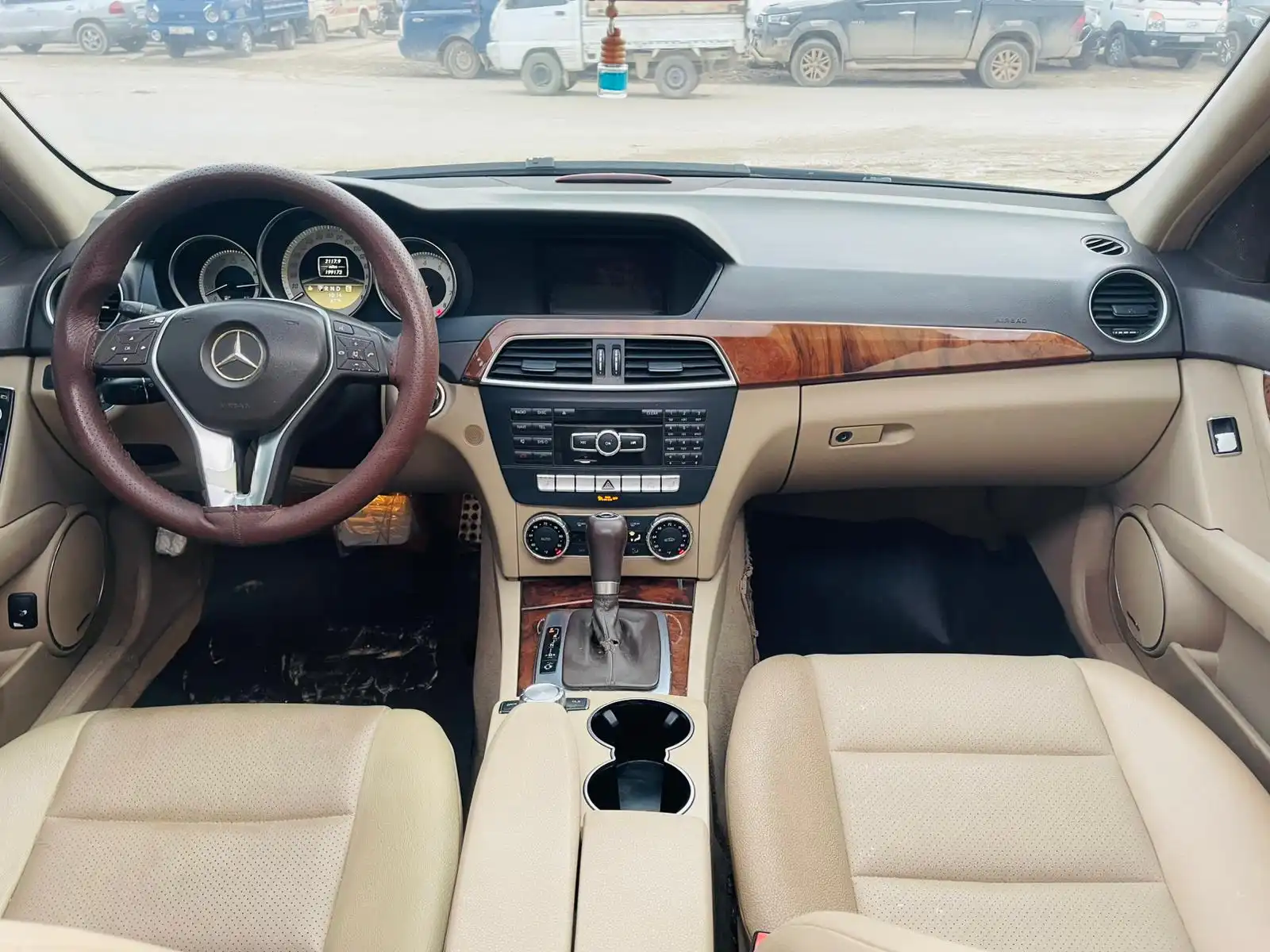 kilometrage car sale mercedes c class c63 amg sedan used 2013 aleppo vn image