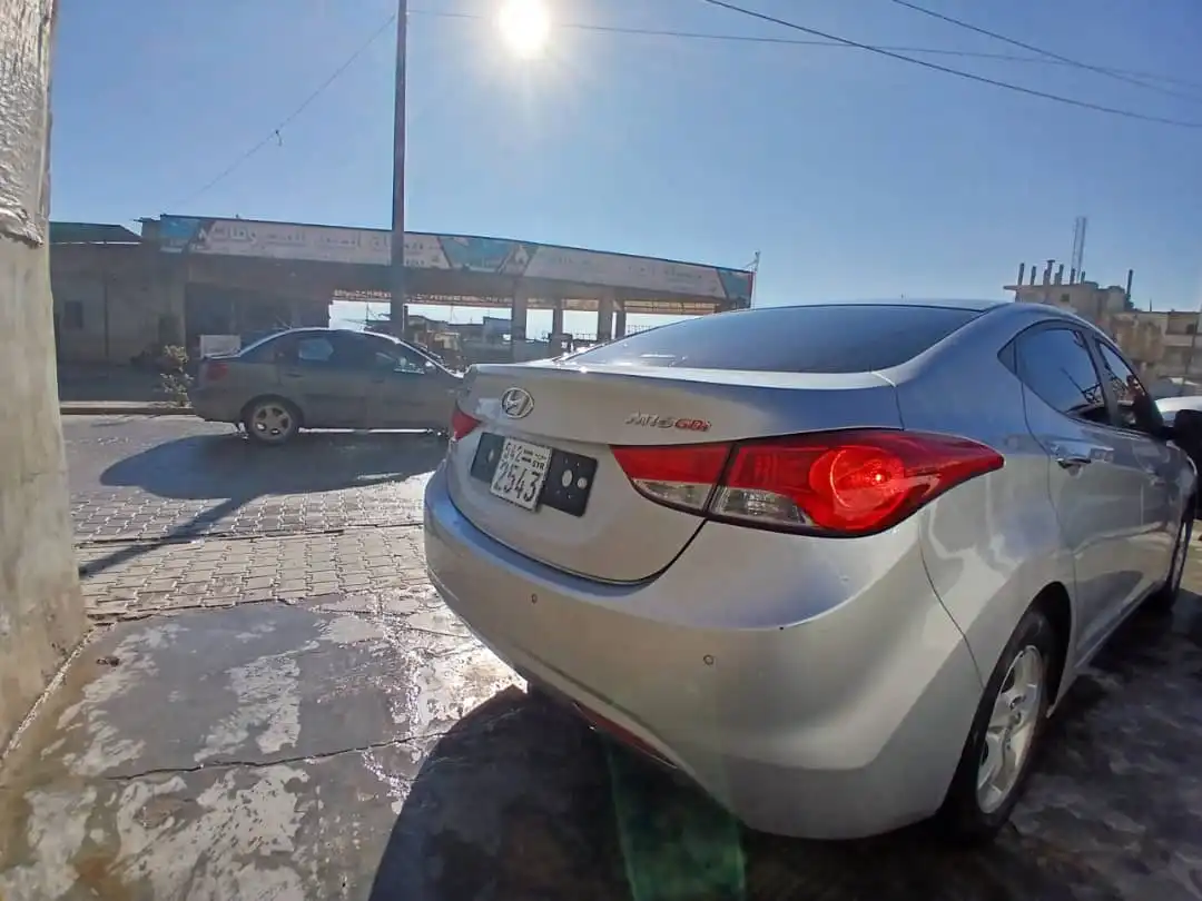 kilometrage car sale hyundai avante m16 gdi sedan used 2012 aleppo ui image