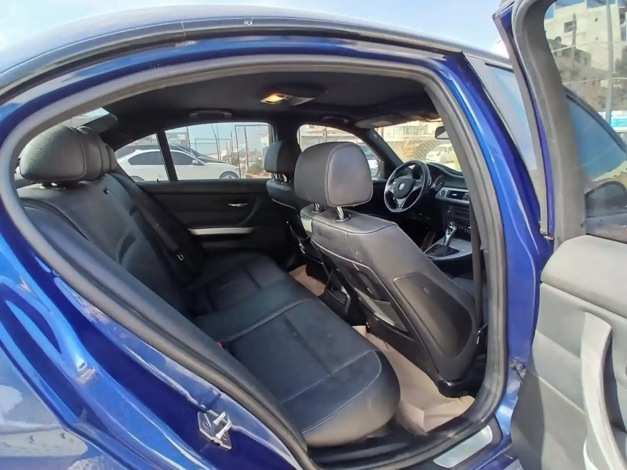 kilometrage car sale bmw 3 series 320 sedan used 2011 aleppo mx image