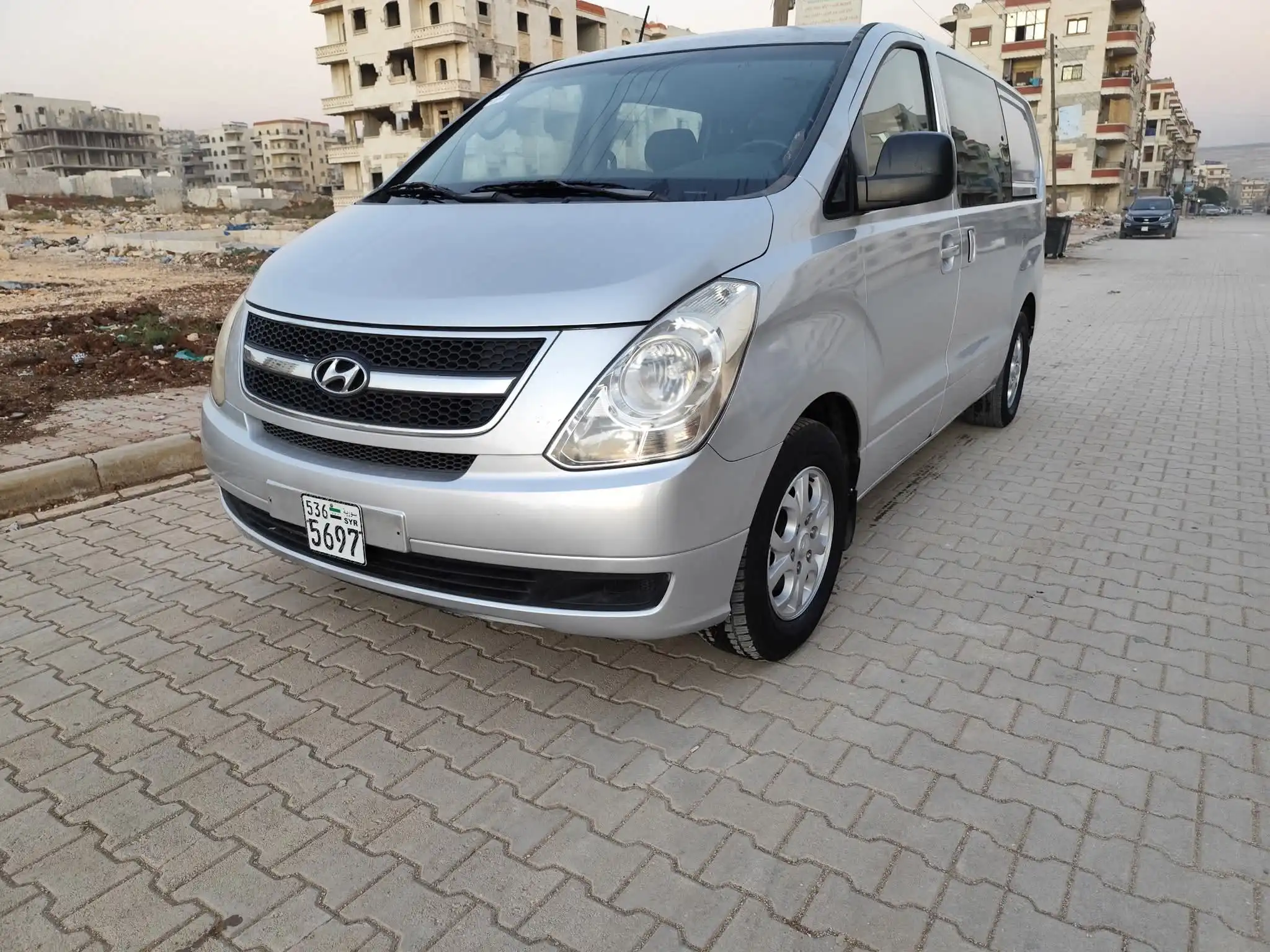 kilometrage car sale hyundai grand starex cvx van used 2008 aleppo lf image