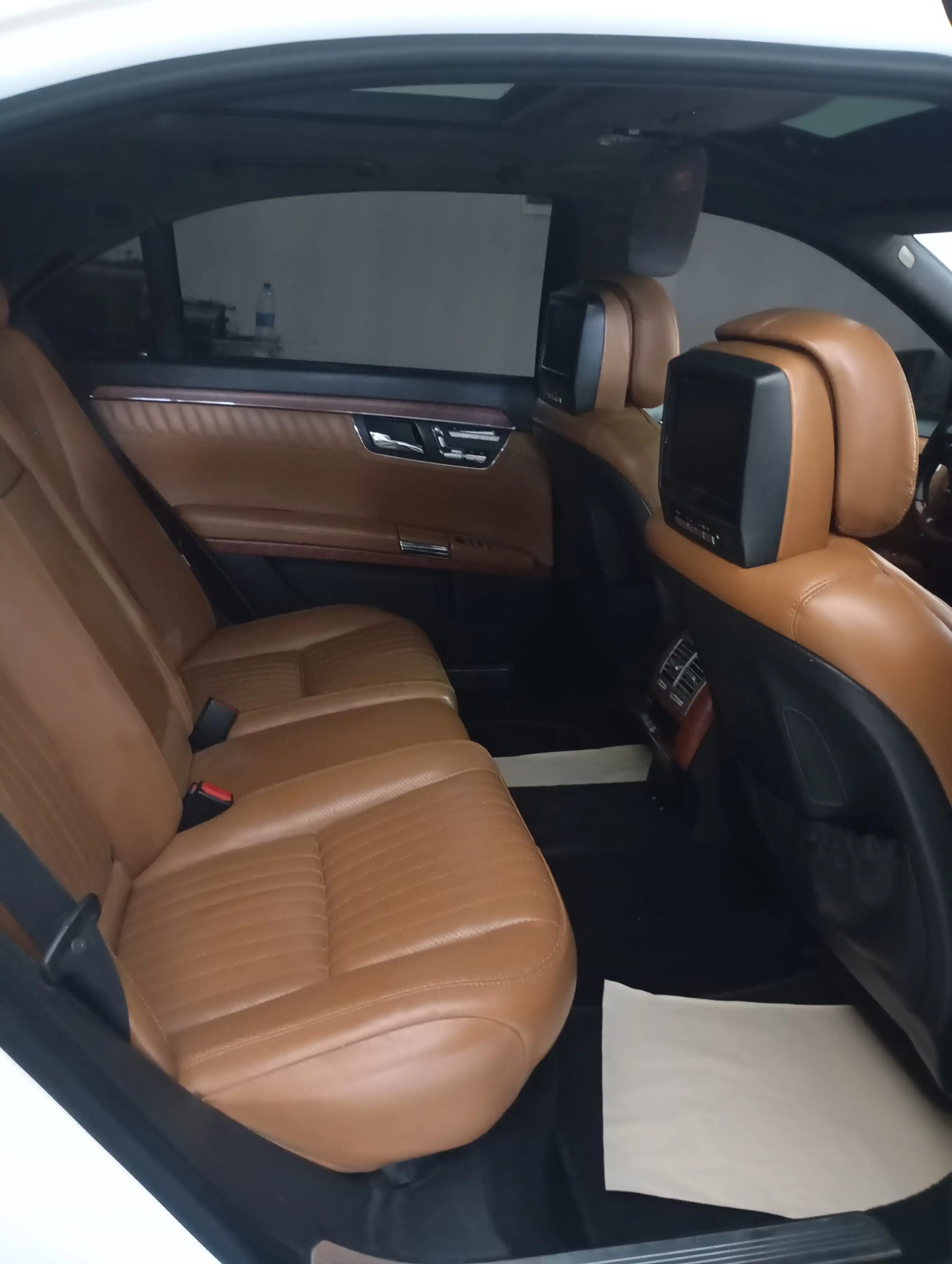 kilometrage car sale mercedes e class e 350 4matek sedan used 2007 aleppo zy image