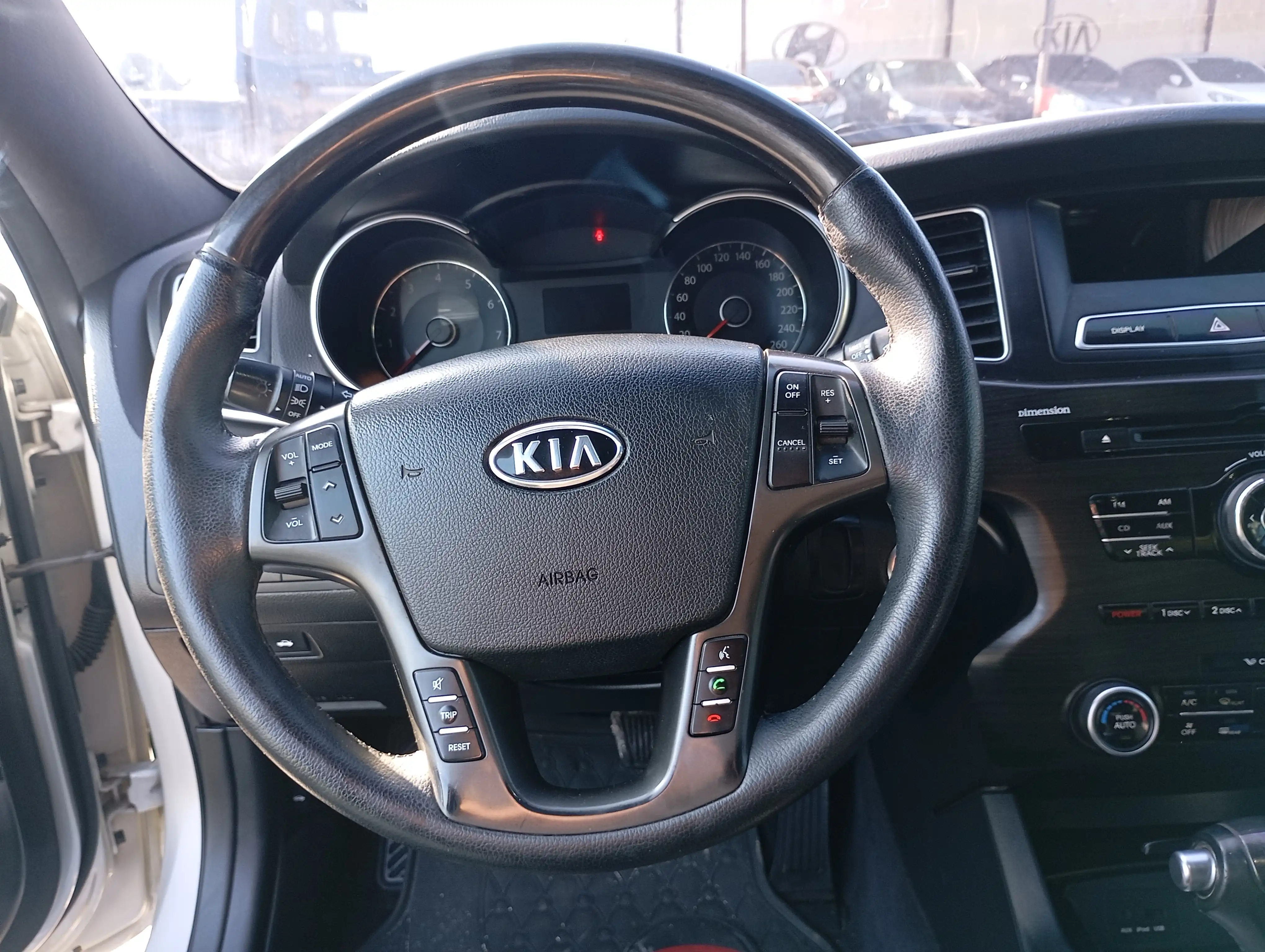 kilometrage car sale kia k7 standard sedan used 2012 aleppo aq image