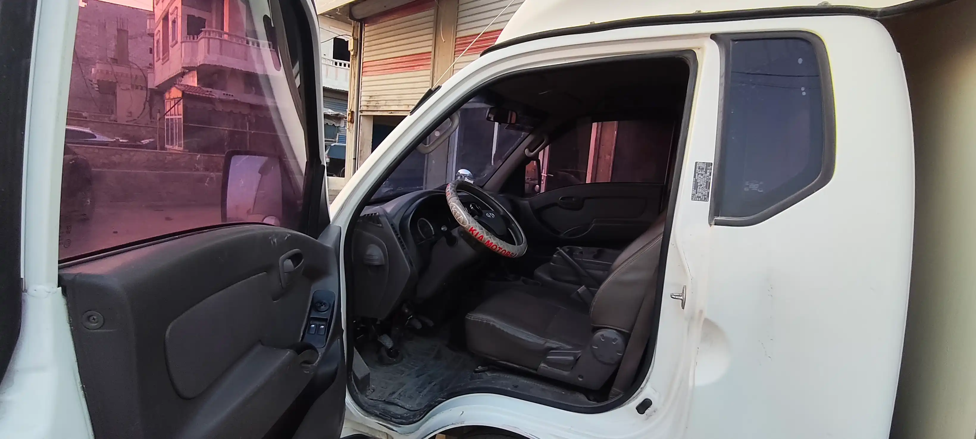 kilometrage car sale hyundai porter ii 2 crdi cargo truck used 2015 aleppo dn image