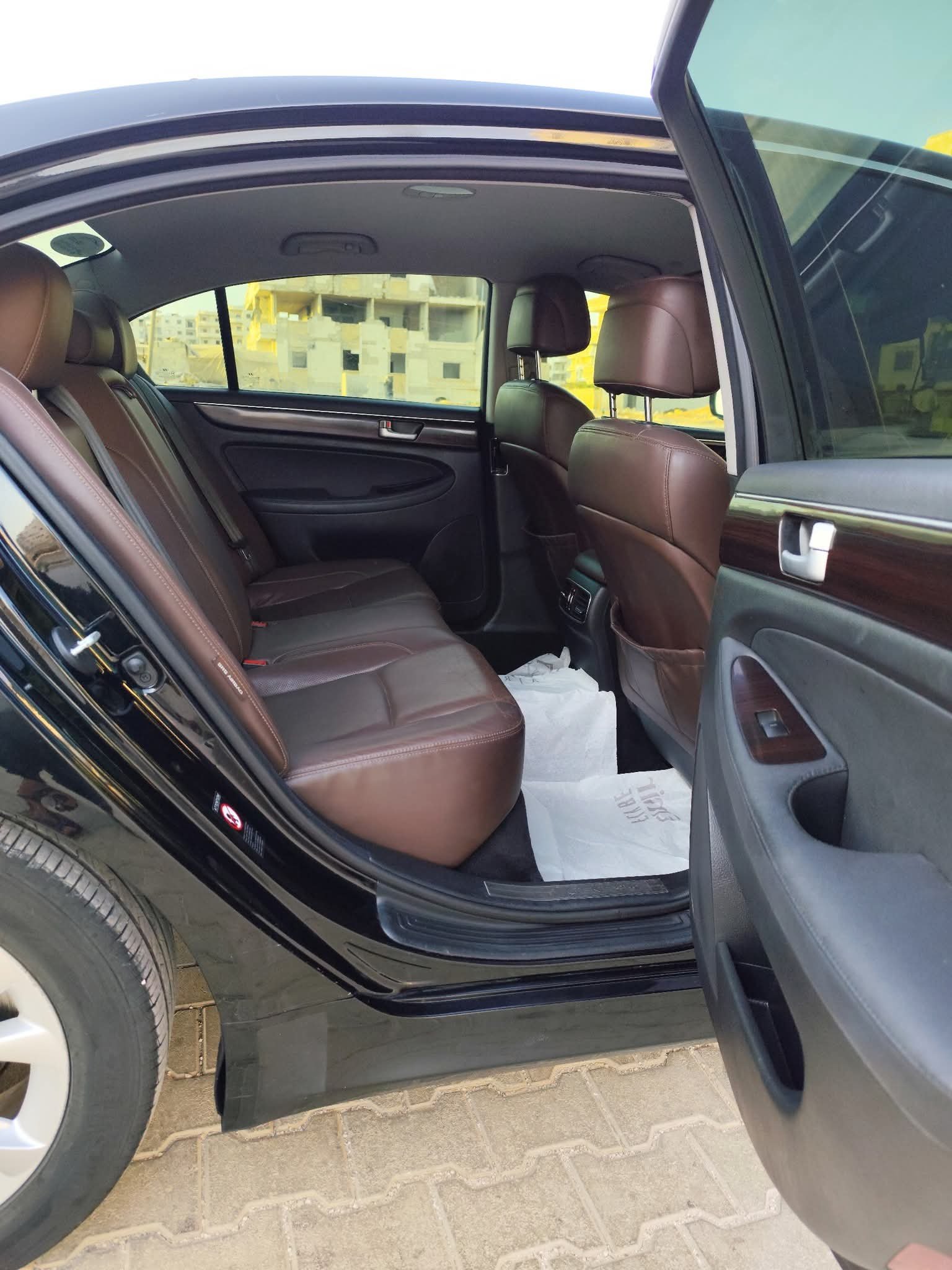 kilometrage car sale genesis bh 330 sedan used 2012 aleppo jx image