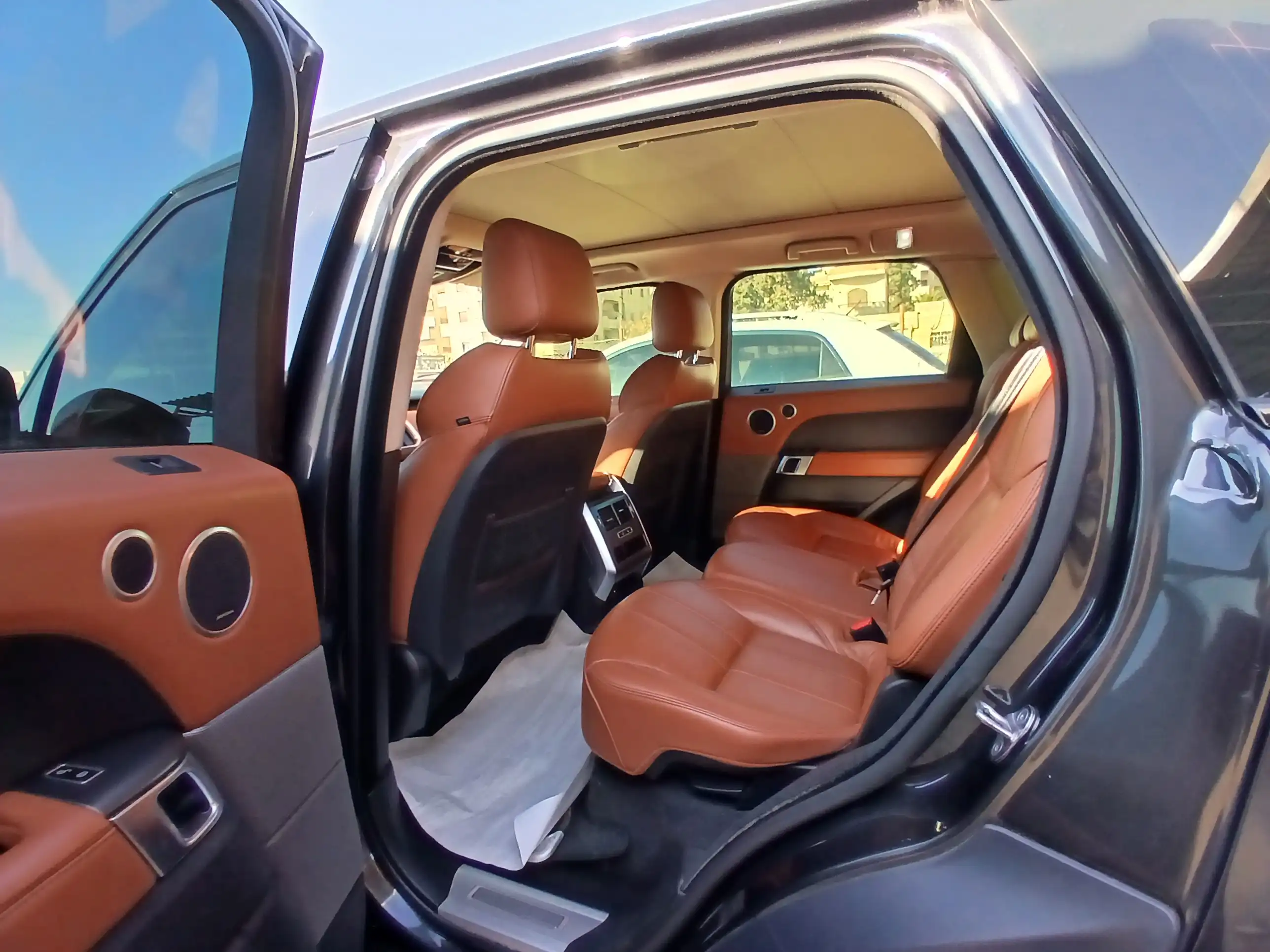 kilometrage car sale land rover range rover sport dynamic hse suv used 2014 aleppo rg image