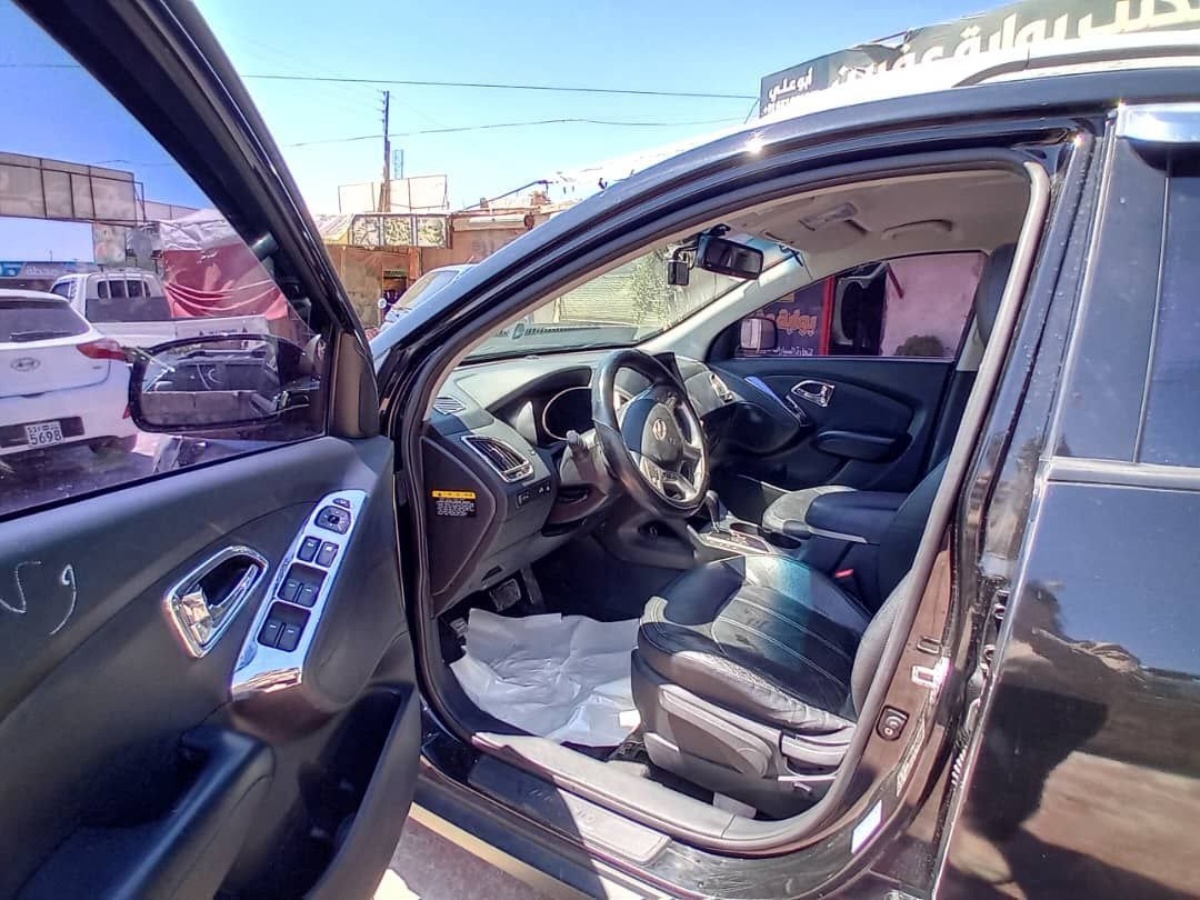kilometrage car sale hyundai tucson standard suv used 2012 aleppo xy image