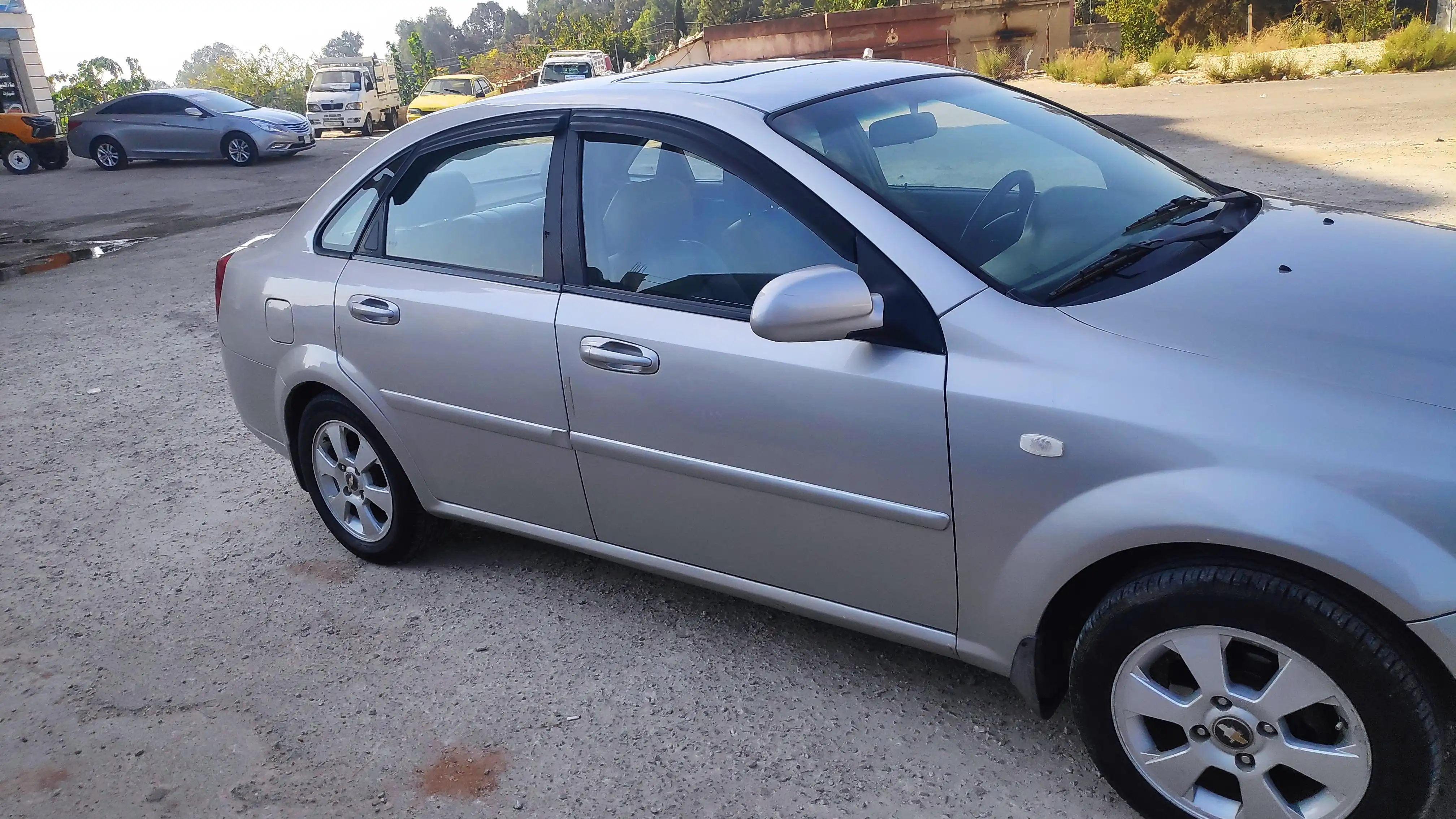 kilometrage car sale chevrolet optra ls sedan used 2009 tartus ly image