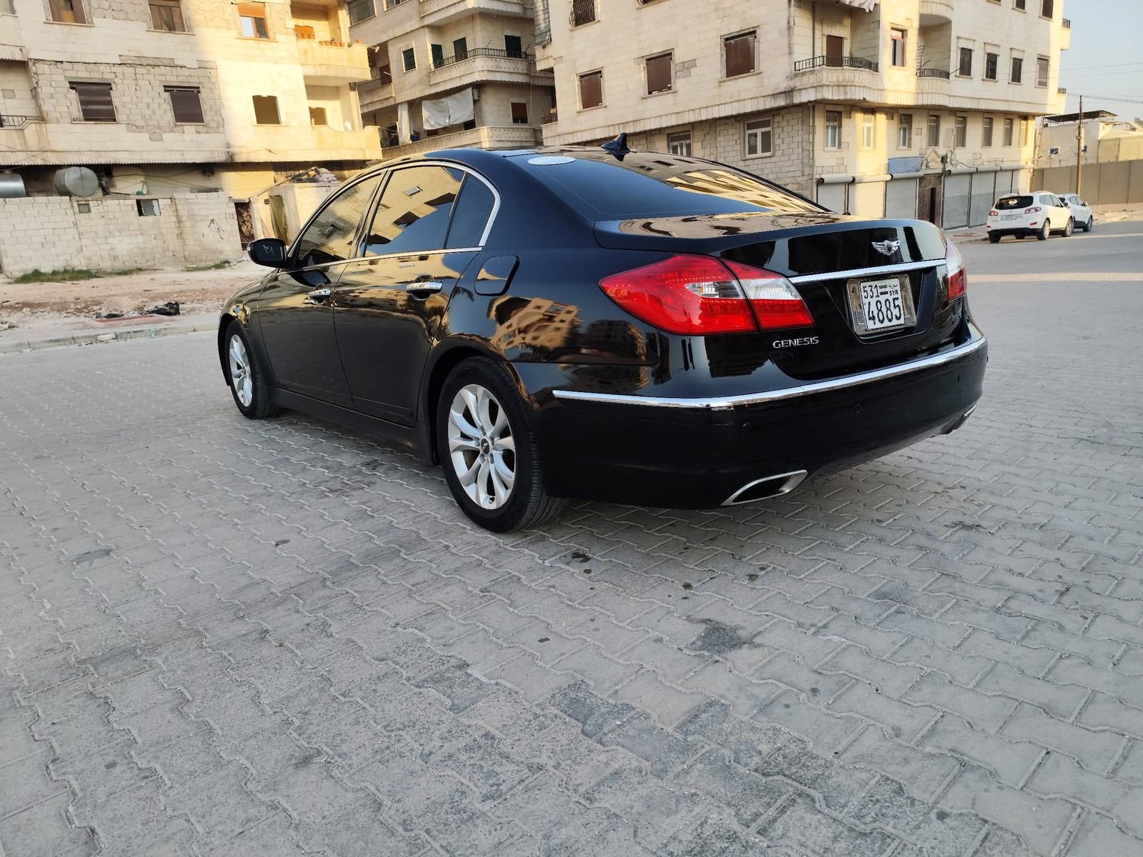 kilometrage car sale genesis bh 330 sedan used 2012 aleppo jx image