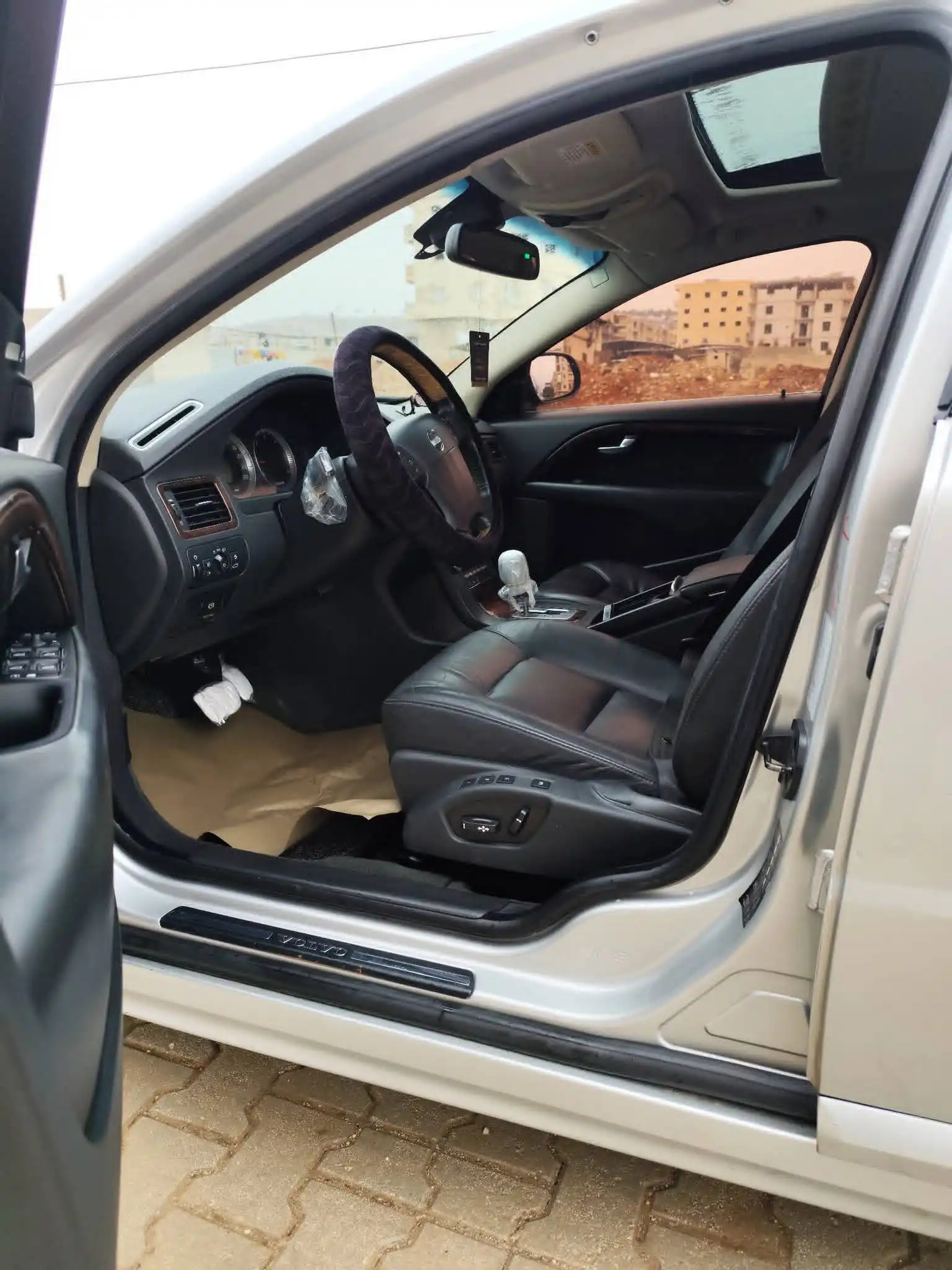 kilometrage car sale volvo s 80 d8 sedan used 2012 aleppo ym image