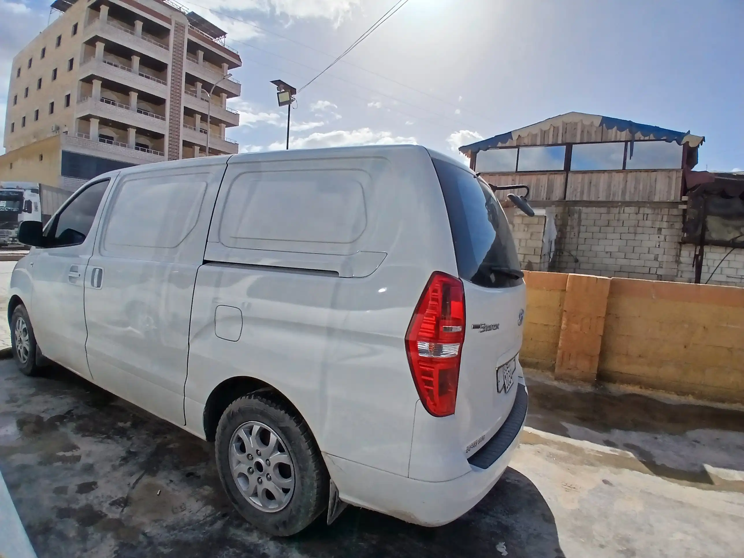 kilometrage car sale hyundai grand starex cvx van used 2011 aleppo gb image