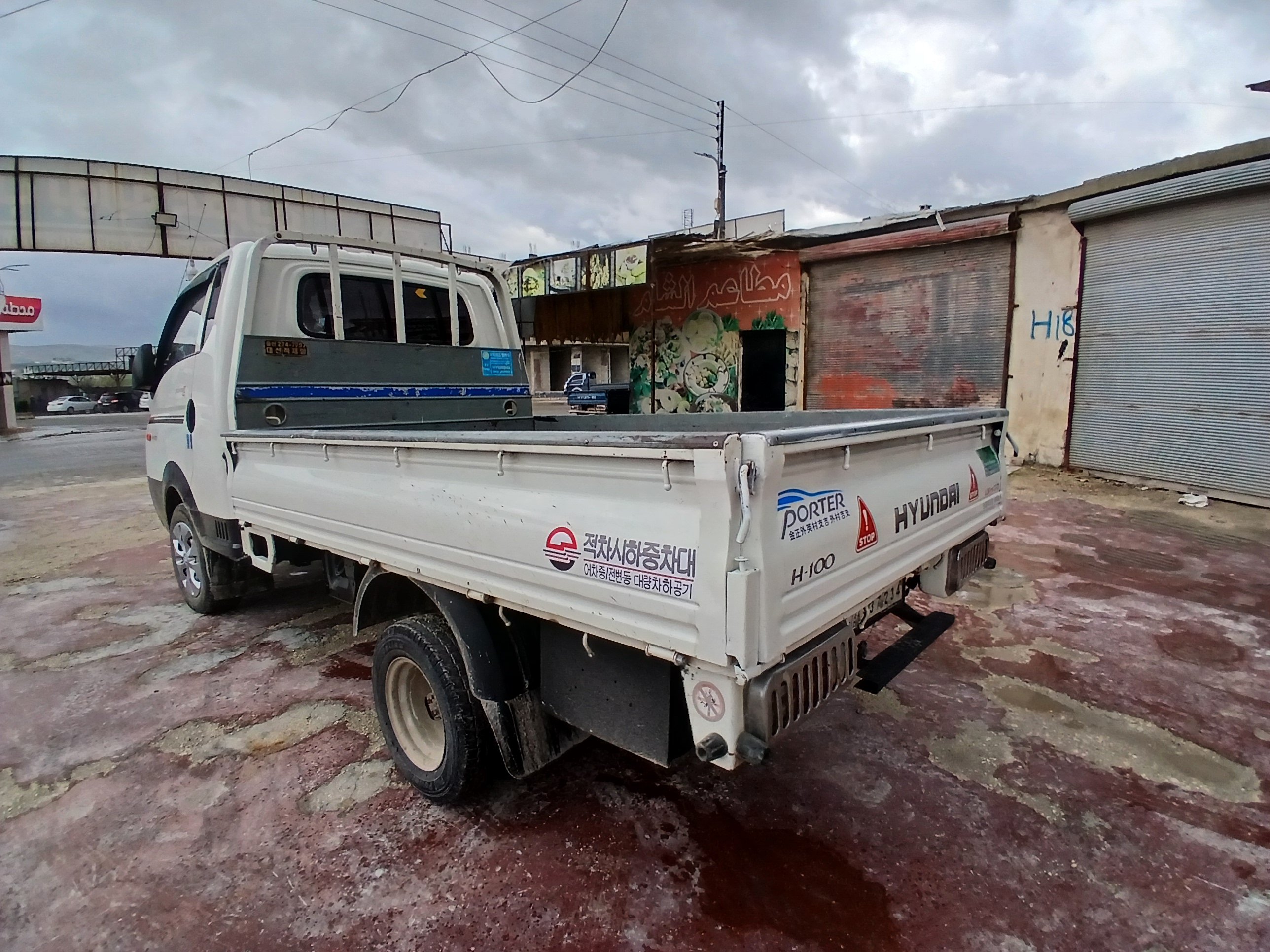 kilometrage car sale hyundai porter ii 2 crdi cargo truck used 2009 aleppo rz image