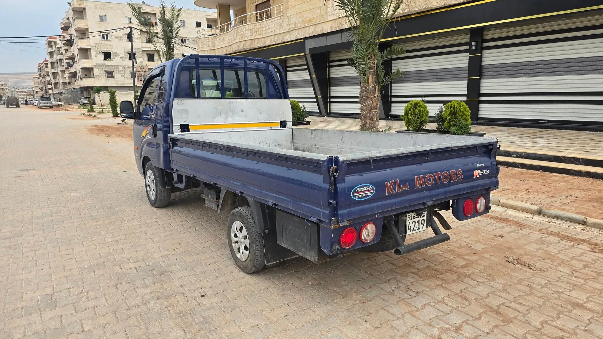 kilometrage car sale hyundai porter ii 2 crdi cargo truck used 2005 aleppo hr image