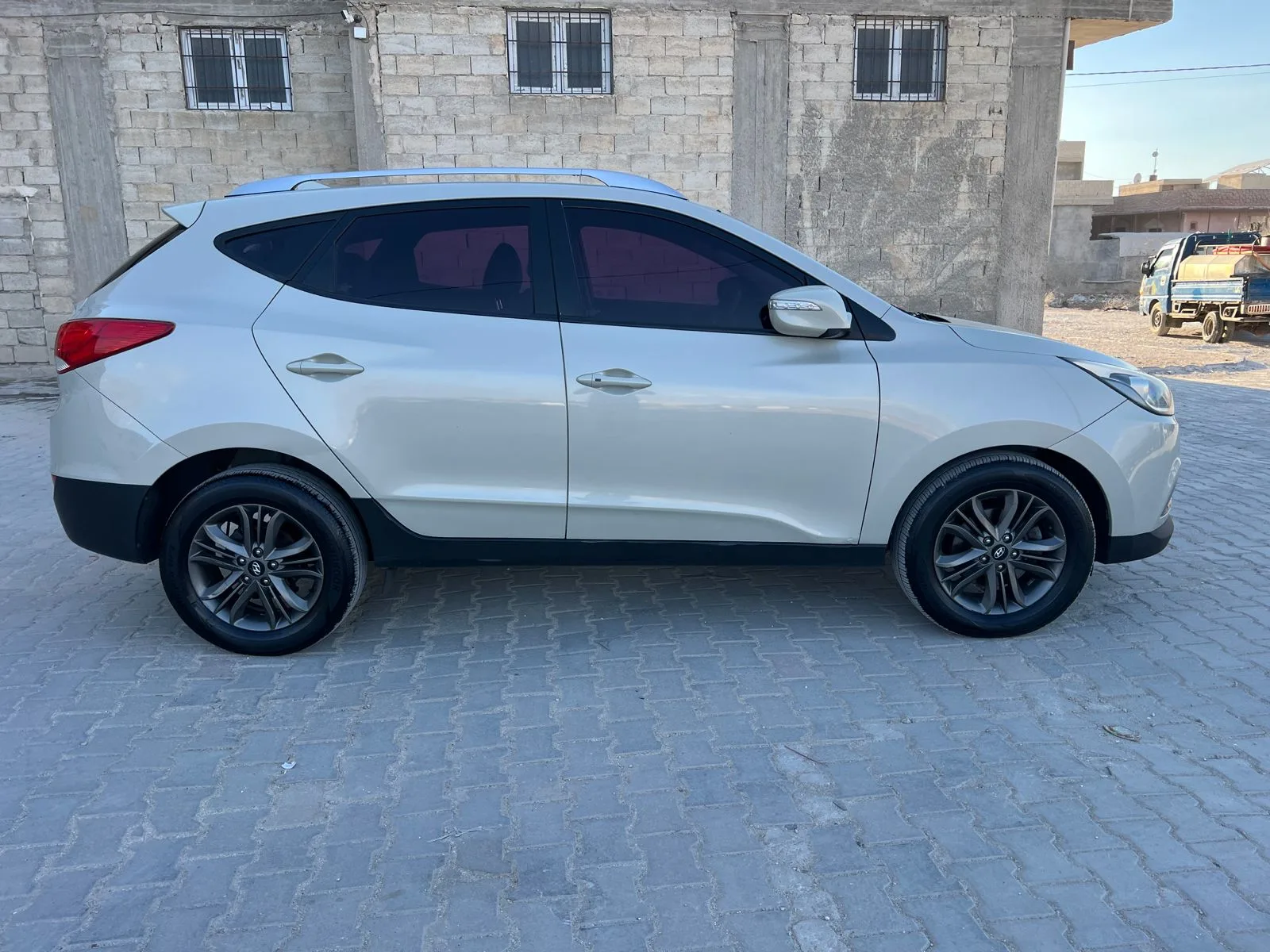 kilometrage car sale hyundai tucson standard suv used 2014 aleppo vc image