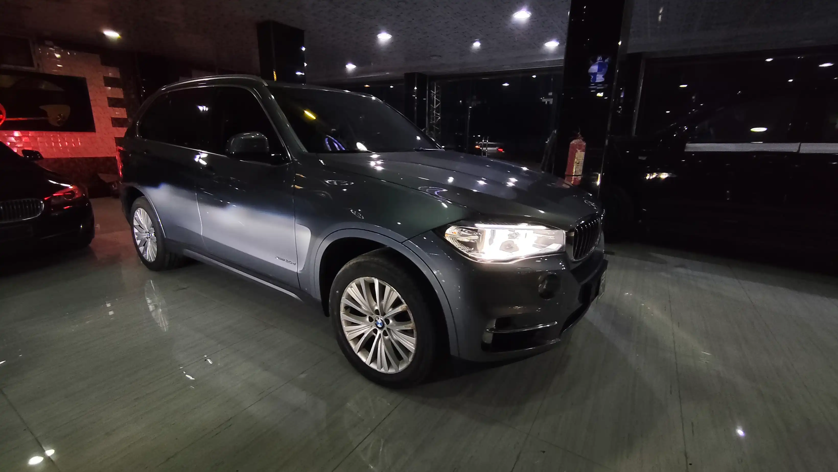 kilometrage car sale bmw x5 xdrive40d suv 2015 aleppo zp image