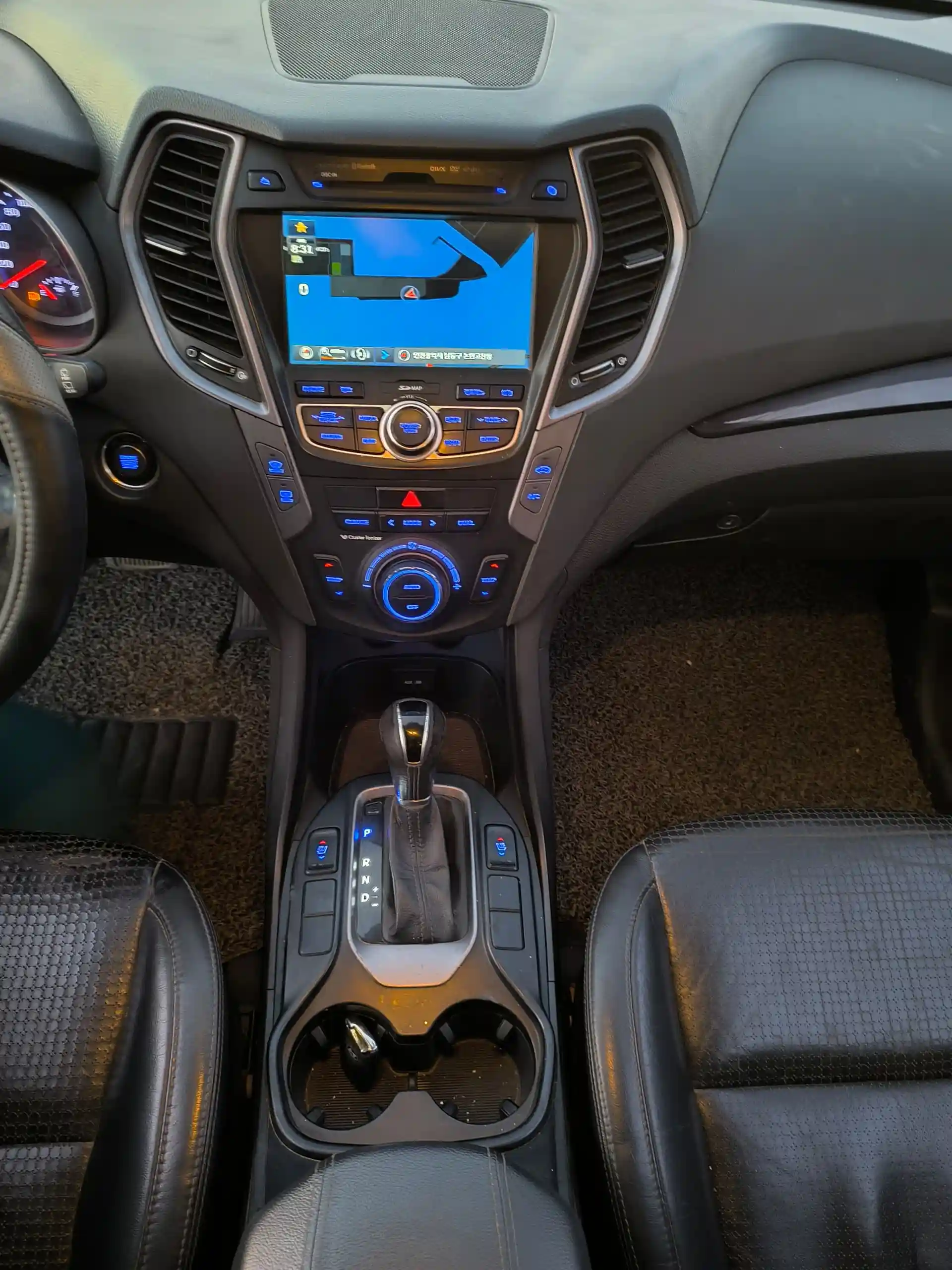 kilometrage car sale hyundai santa fe evgt suv used 2013 aleppo op image