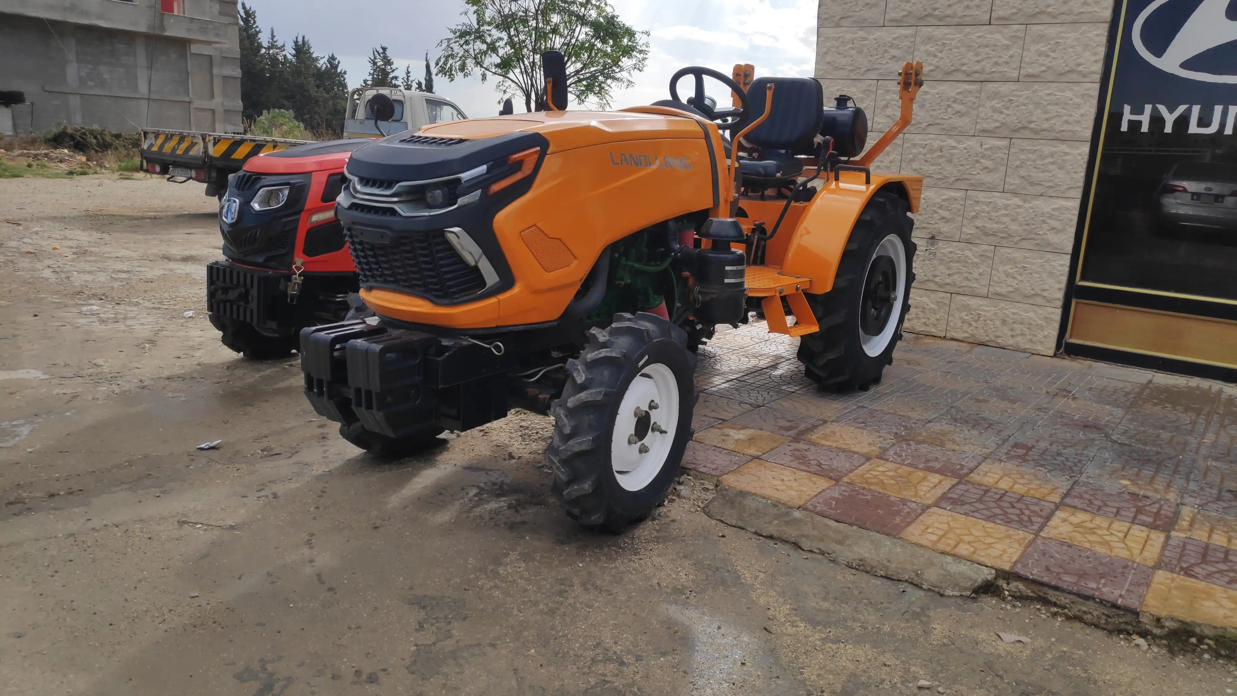 kilometrage truck opel zafira innovation tractors new 2024 tartus dn card image