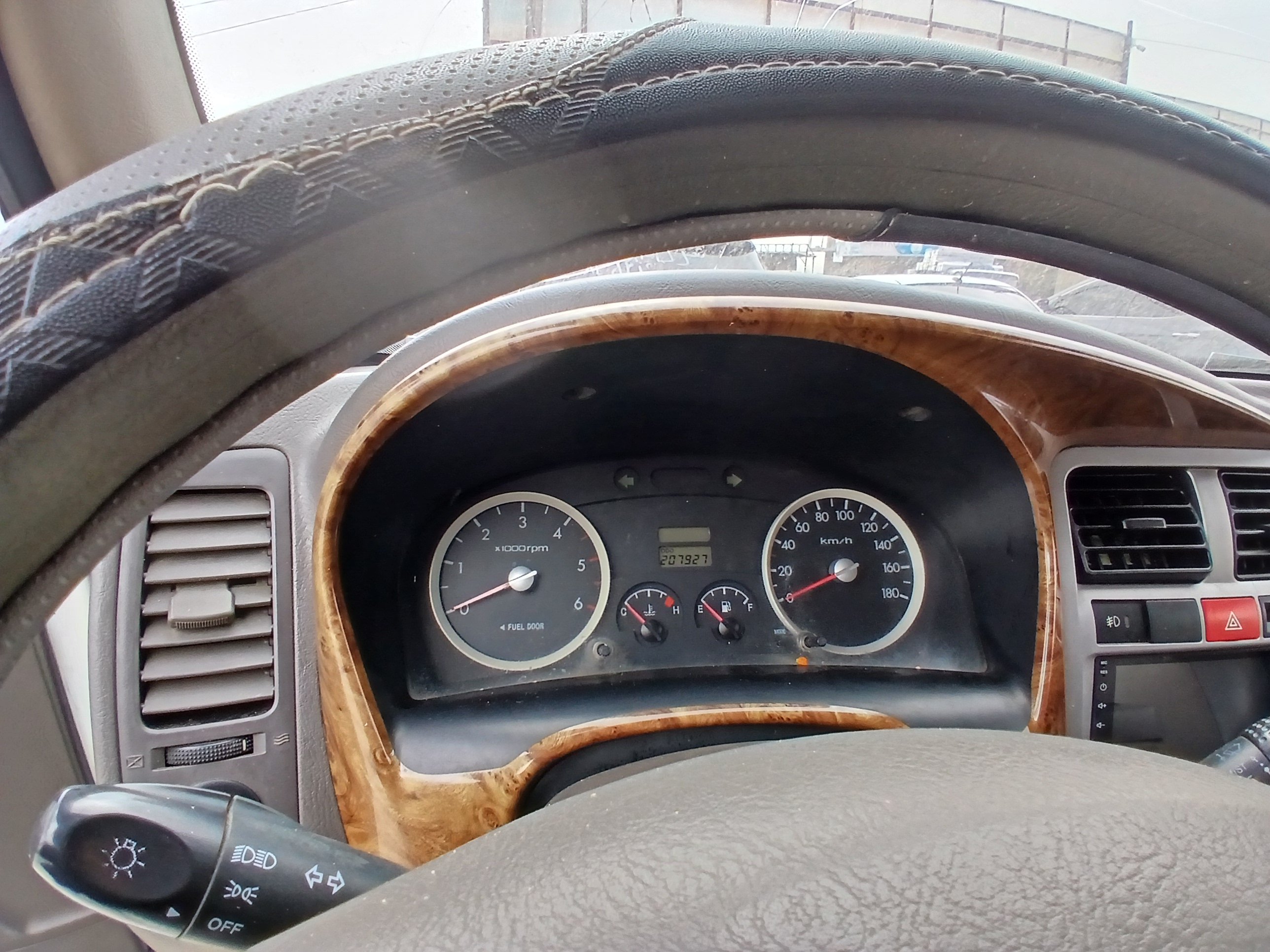 kilometrage car sale hyundai porter ii 2 crdi cargo truck used 2009 aleppo tr image