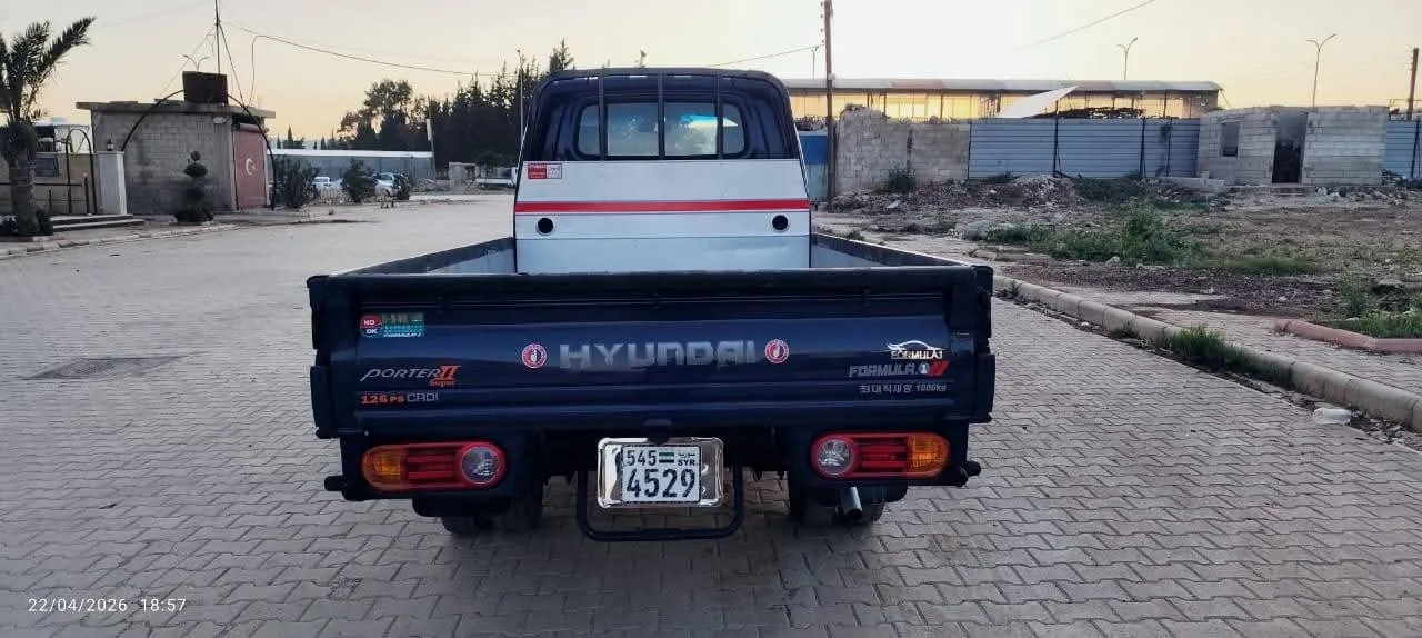 kilometrage car sale hyundai porter ii 2 crdi cargo truck used 2011 aleppo nz image