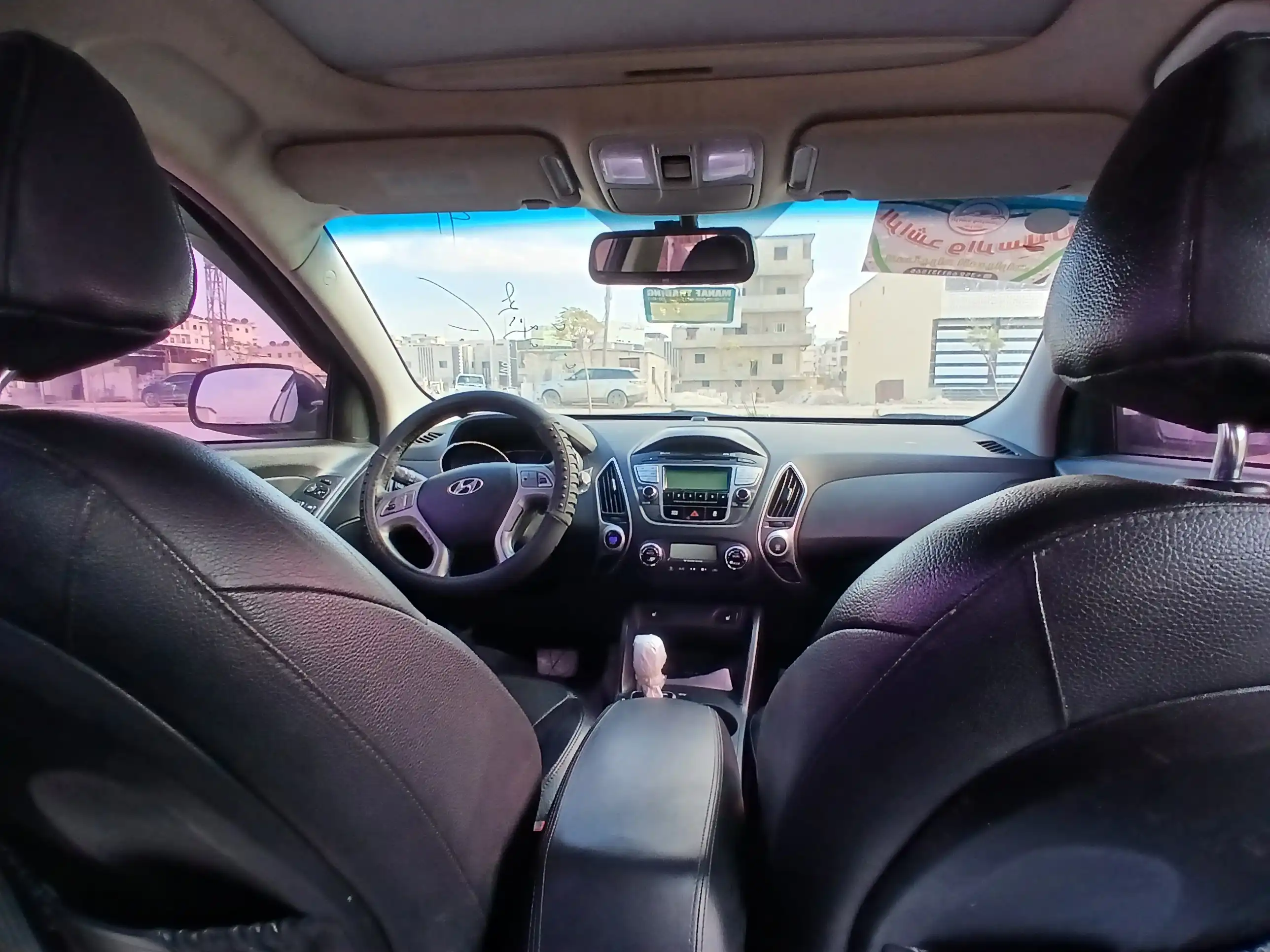 kilometrage car sale hyundai tucson lx20 evgt suv used 2011 bo image