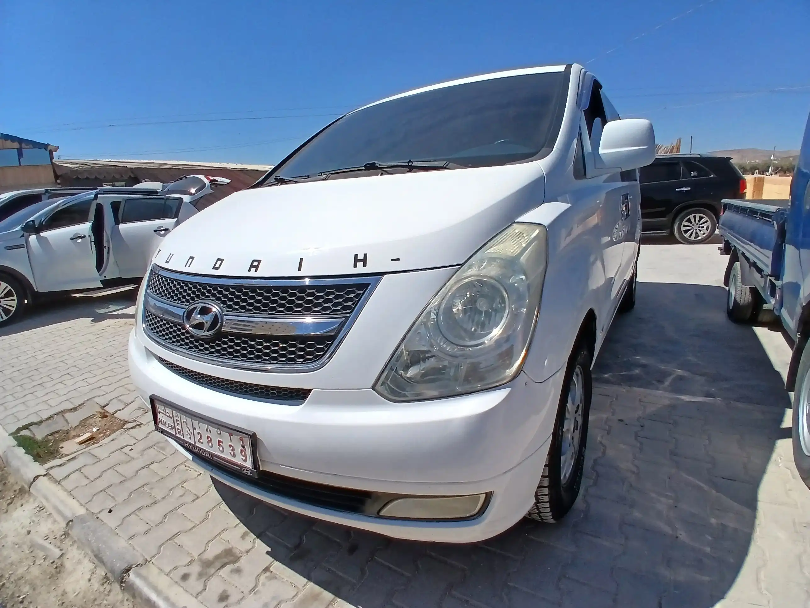 kilometrage car sale hyundai grand starex cvx van used 2008 aleppo qx card image