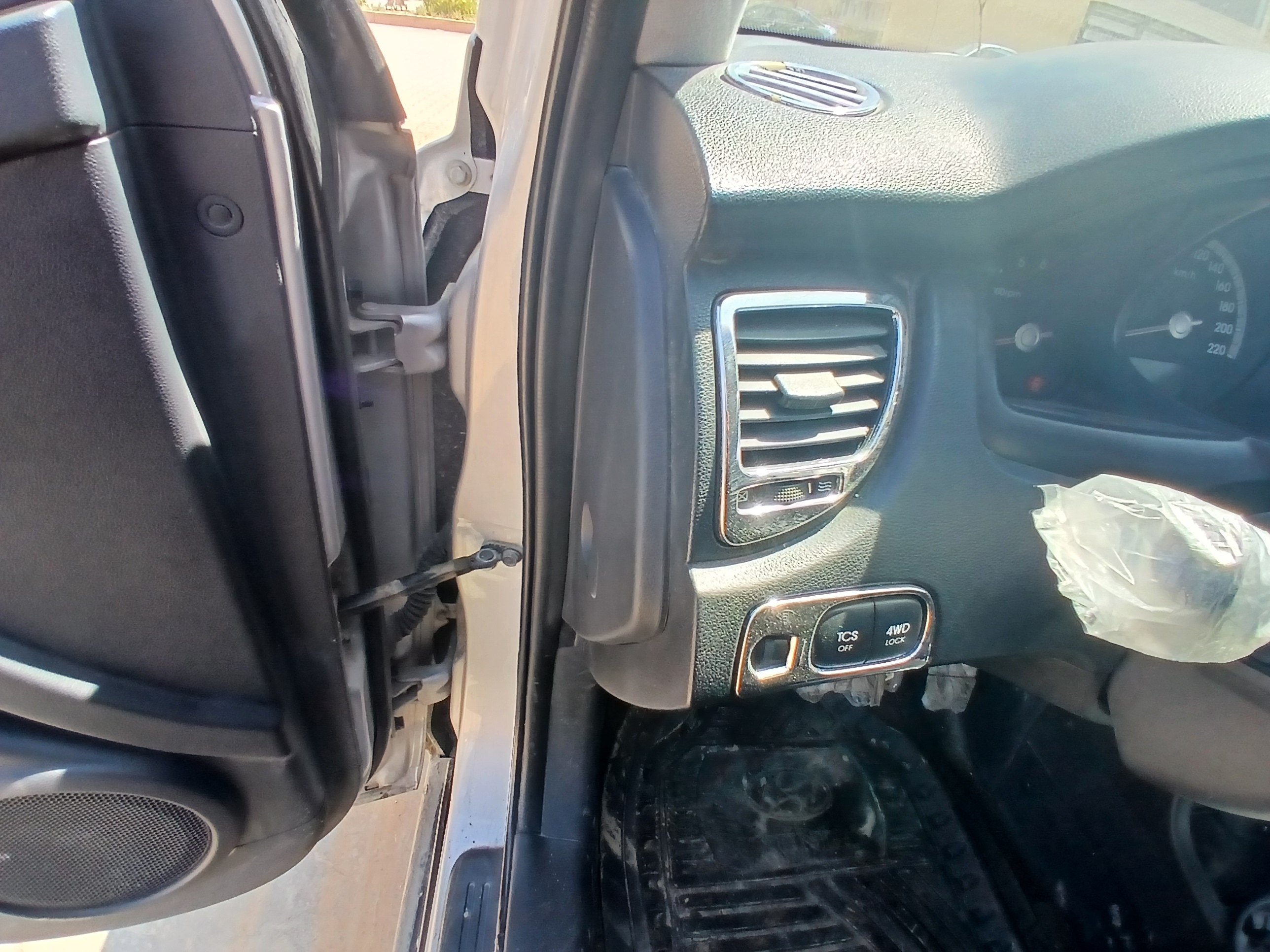 kilometrage car sale kia sportage tlx suv used 2005 aleppo zv image