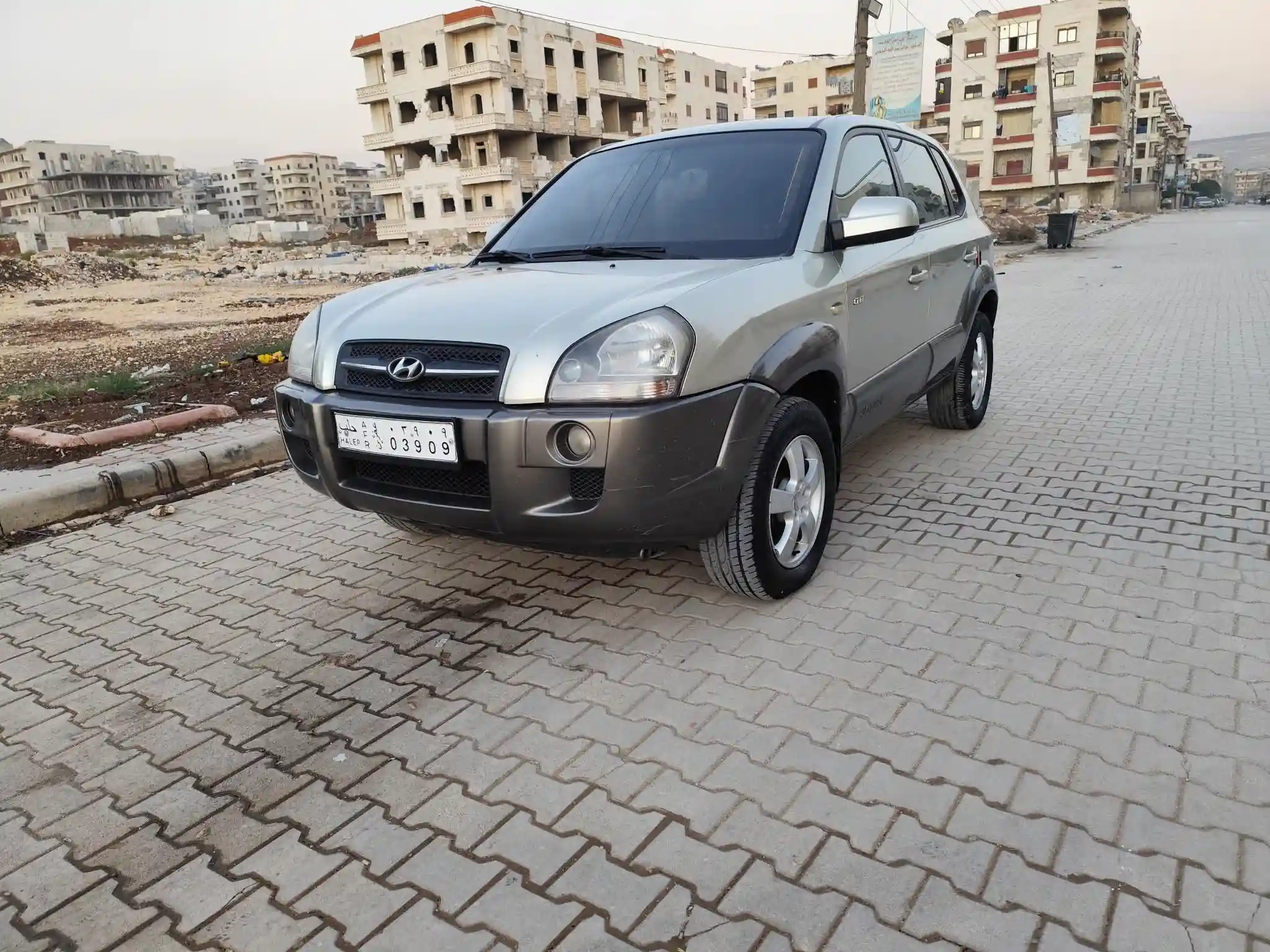 kilometrage car sale hyundai tucson mx suv used 2004 aleppo ap image