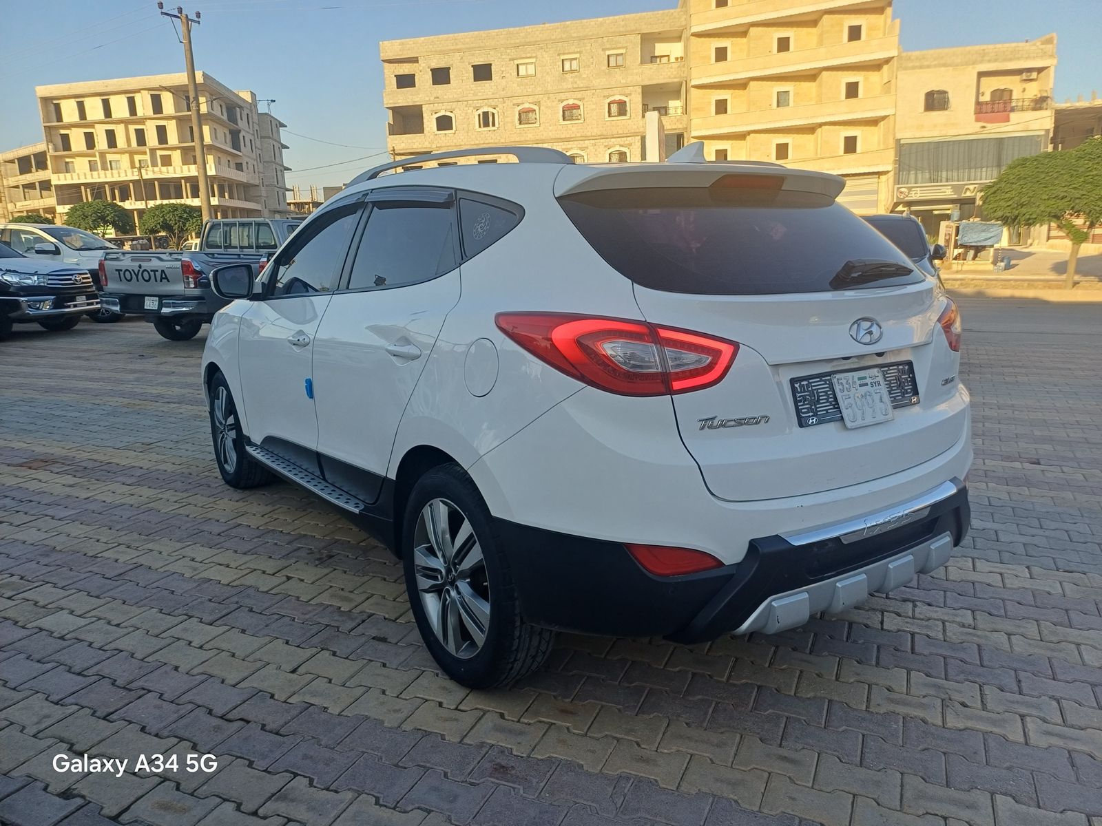 kilometrage car sale hyundai tucson 1 7 d pjoojnc used 2014 aleppo ul image