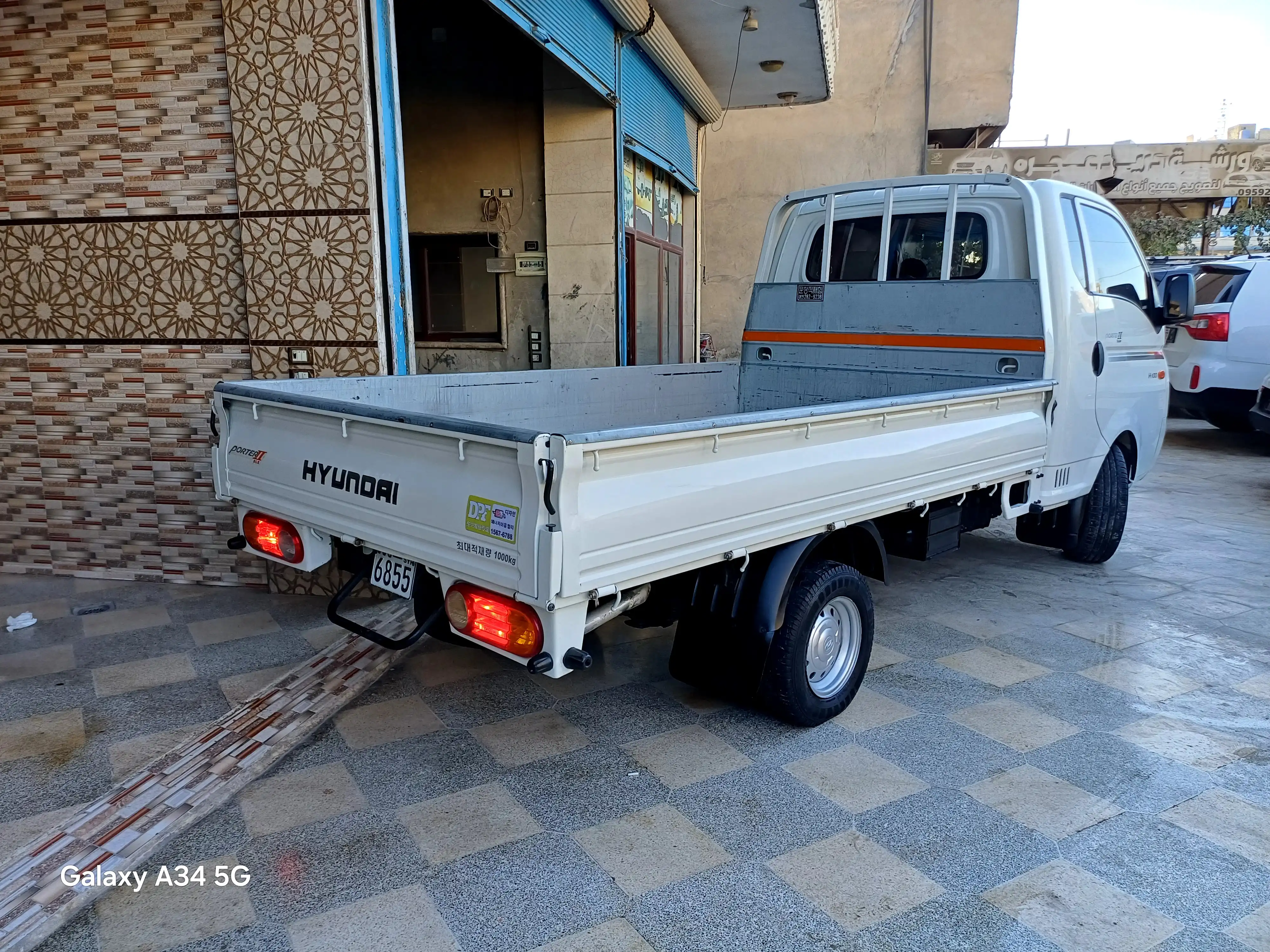 kilometrage car sale hyundai porter 2 crdi cargo truck used 2011 aleppo kq image