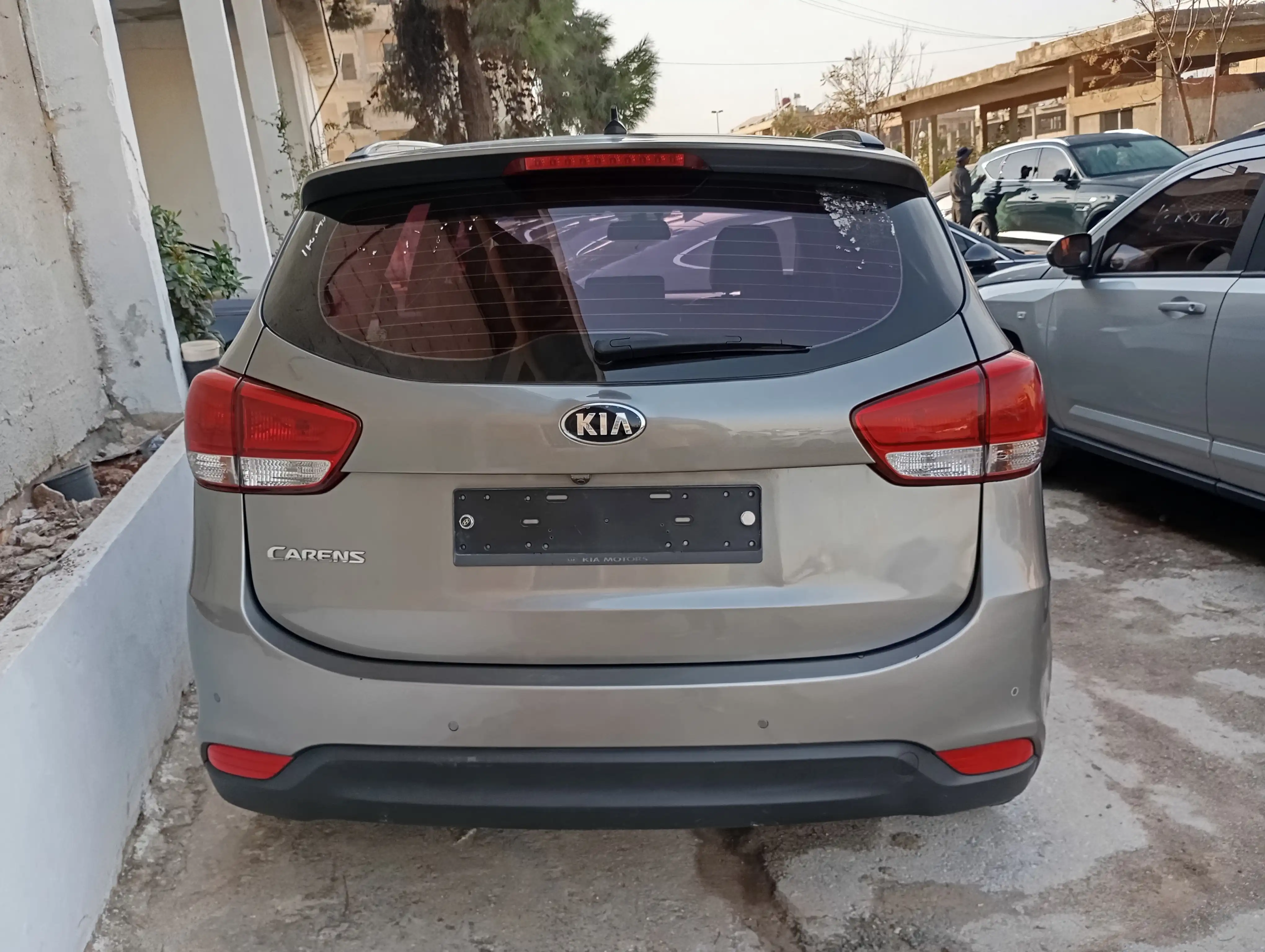 kilometrage car sale kia carens standard hatchback used 2014 aleppo kk image