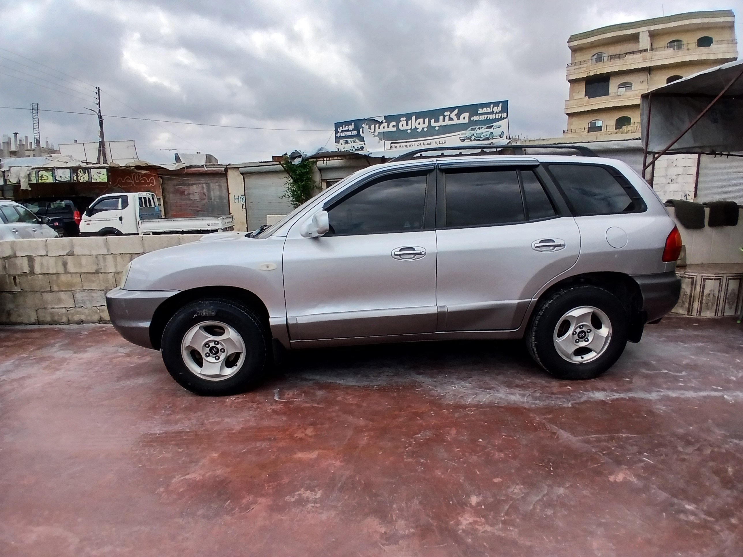 kilometrage car sale hyundai santa fe se suv used 2003 aleppo ff image