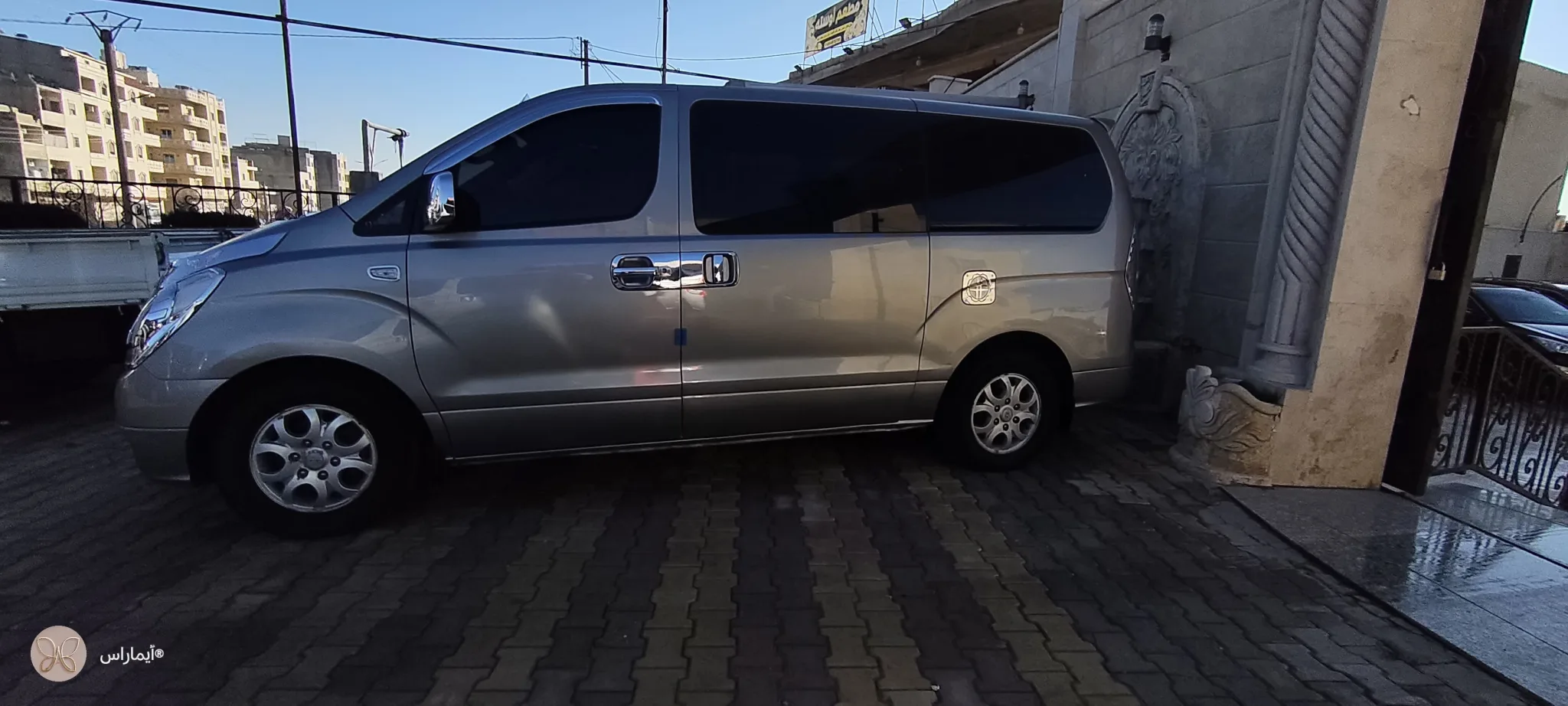 kilometrage car sale hyundai grand starex vgt van used 2012 aleppo vy image