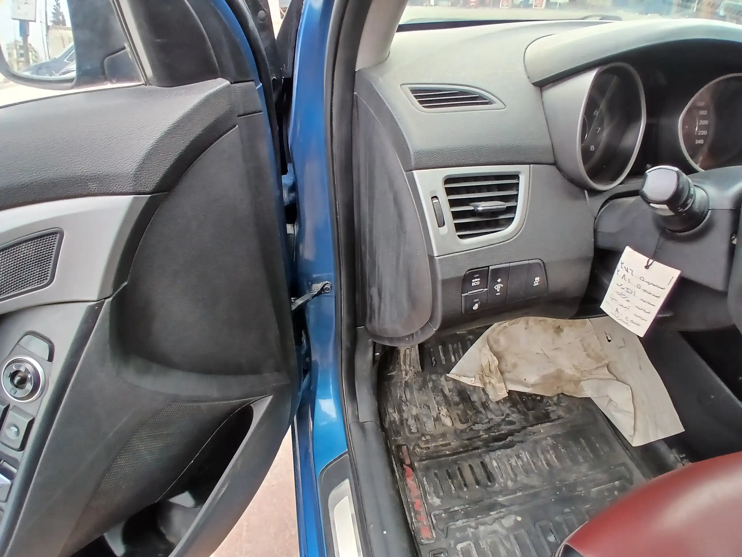 kilometrage car sale hyundai avante standard 2015 gk image