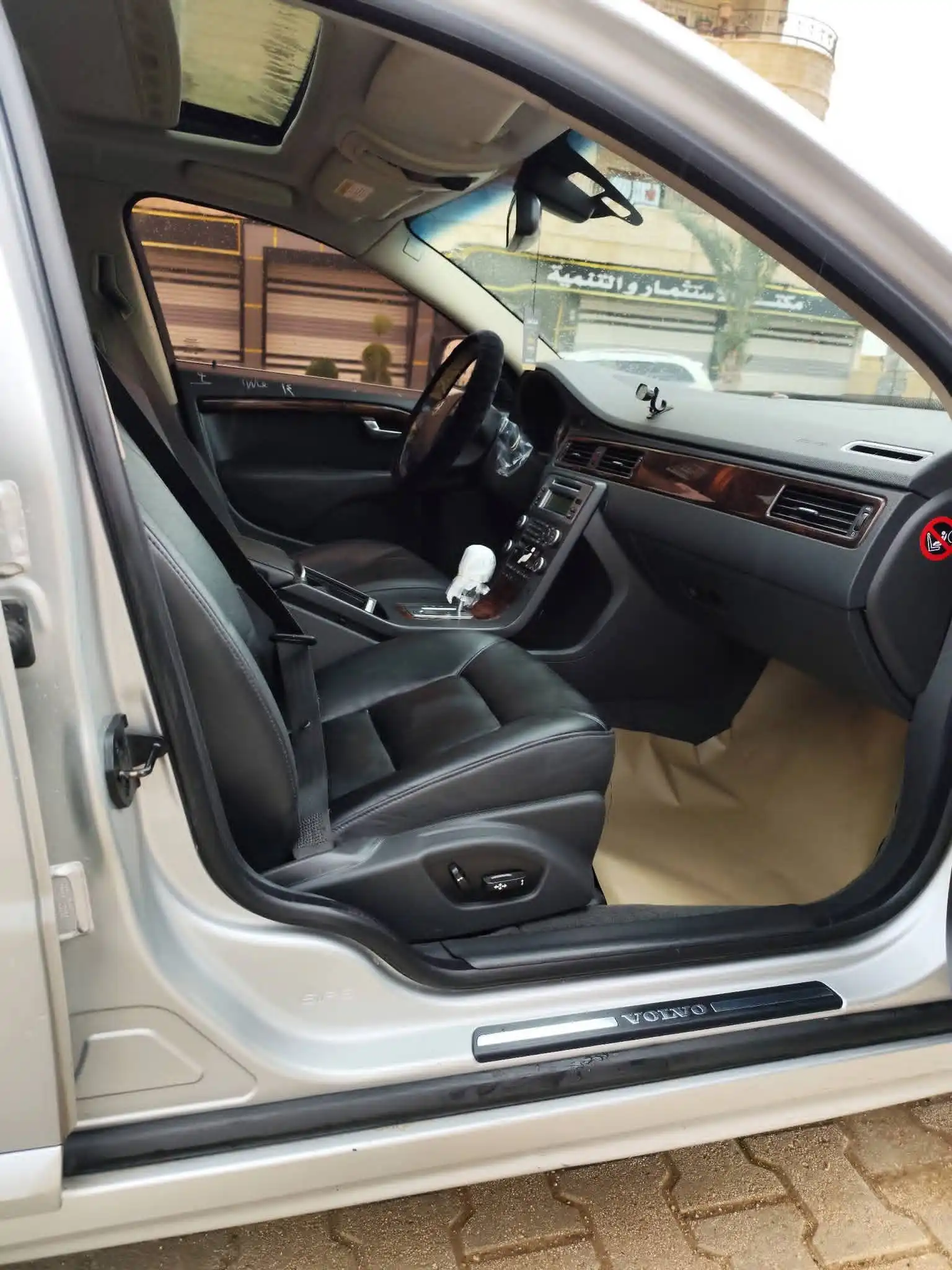 kilometrage car sale volvo s 80 d8 sedan used 2012 aleppo ym image