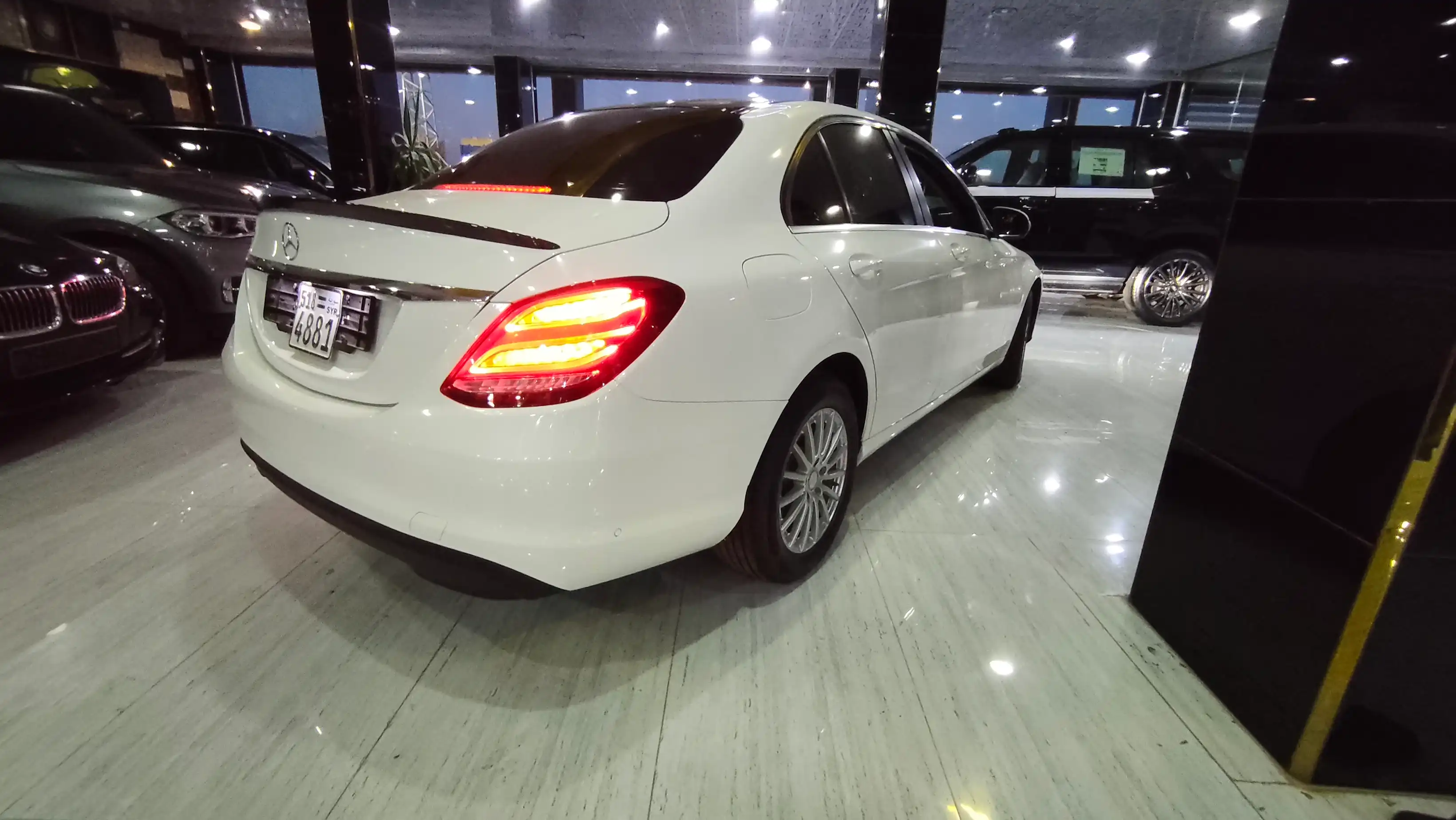 kilometrage car sale mercedes c class 200 sedan used 2015 aleppo hr image