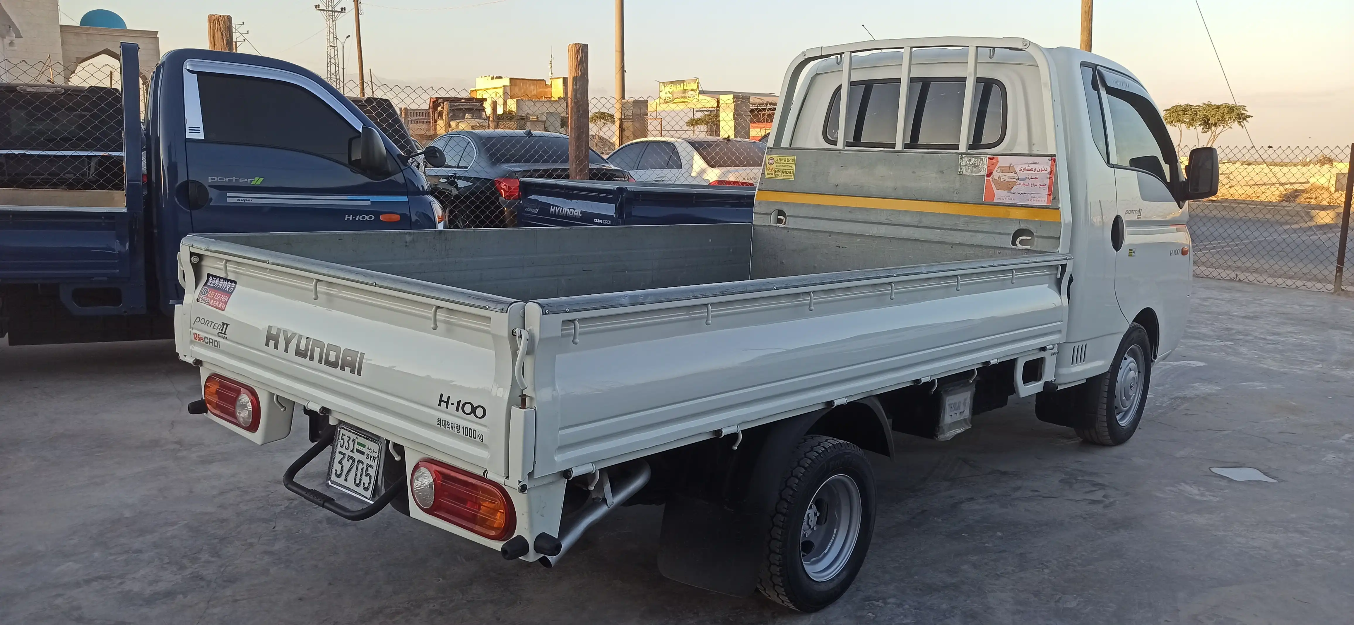 kilometrage car sale hyundai porter 2 crdi cargo truck used 2010 aleppo vh image