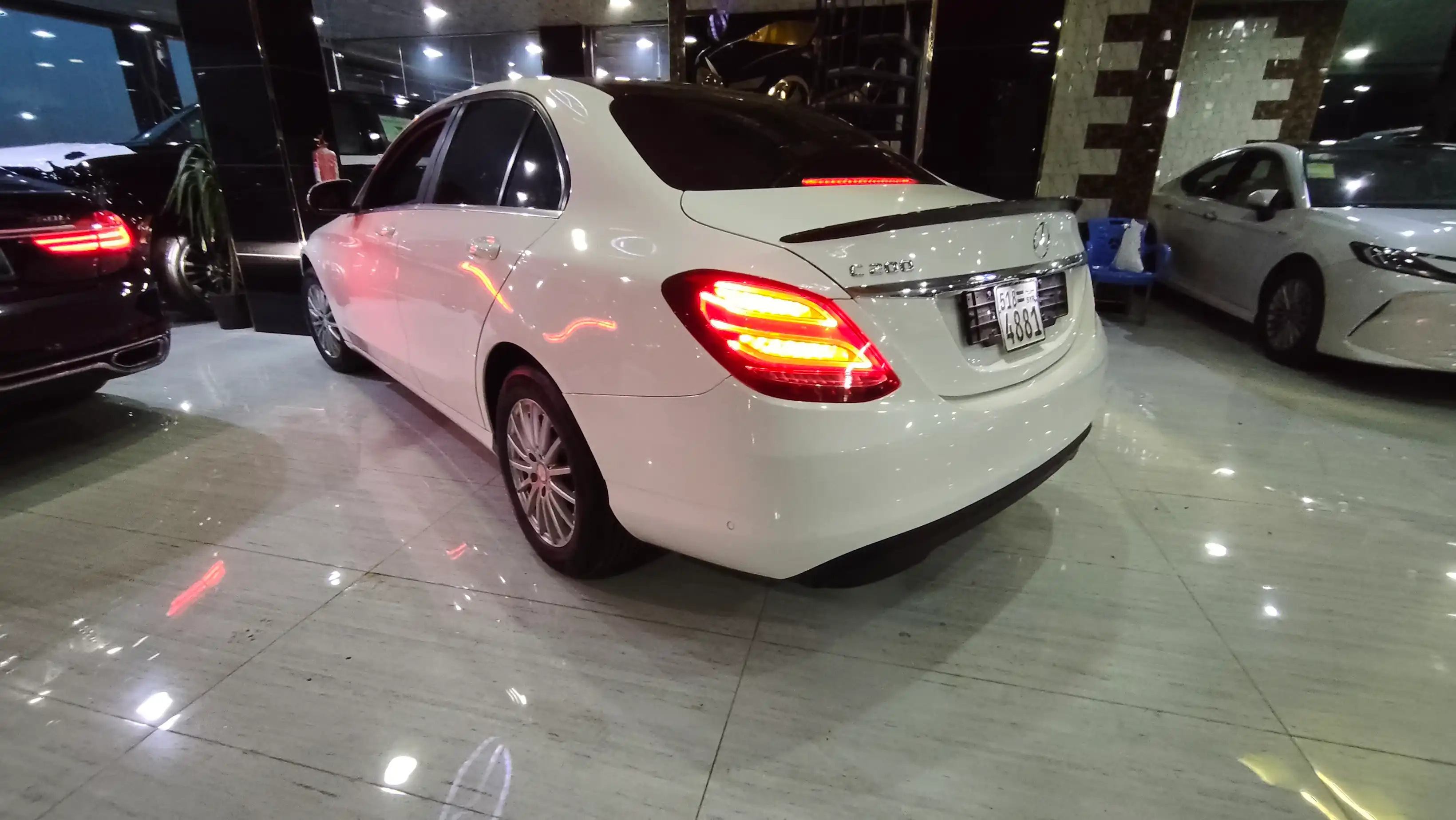 kilometrage car sale mercedes c class 200 sedan used 2015 aleppo hr image