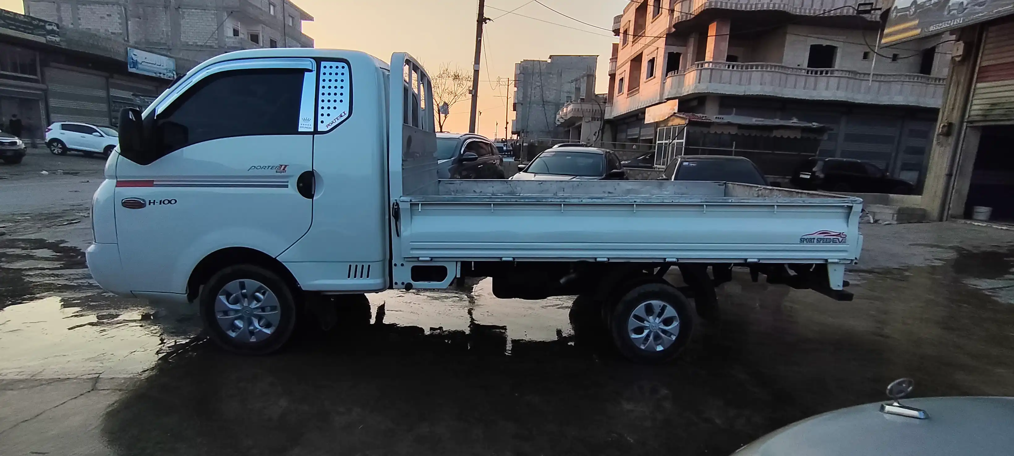 kilometrage car sale hyundai porter ii 2 crdi cargo truck used 2005 aleppo pb image