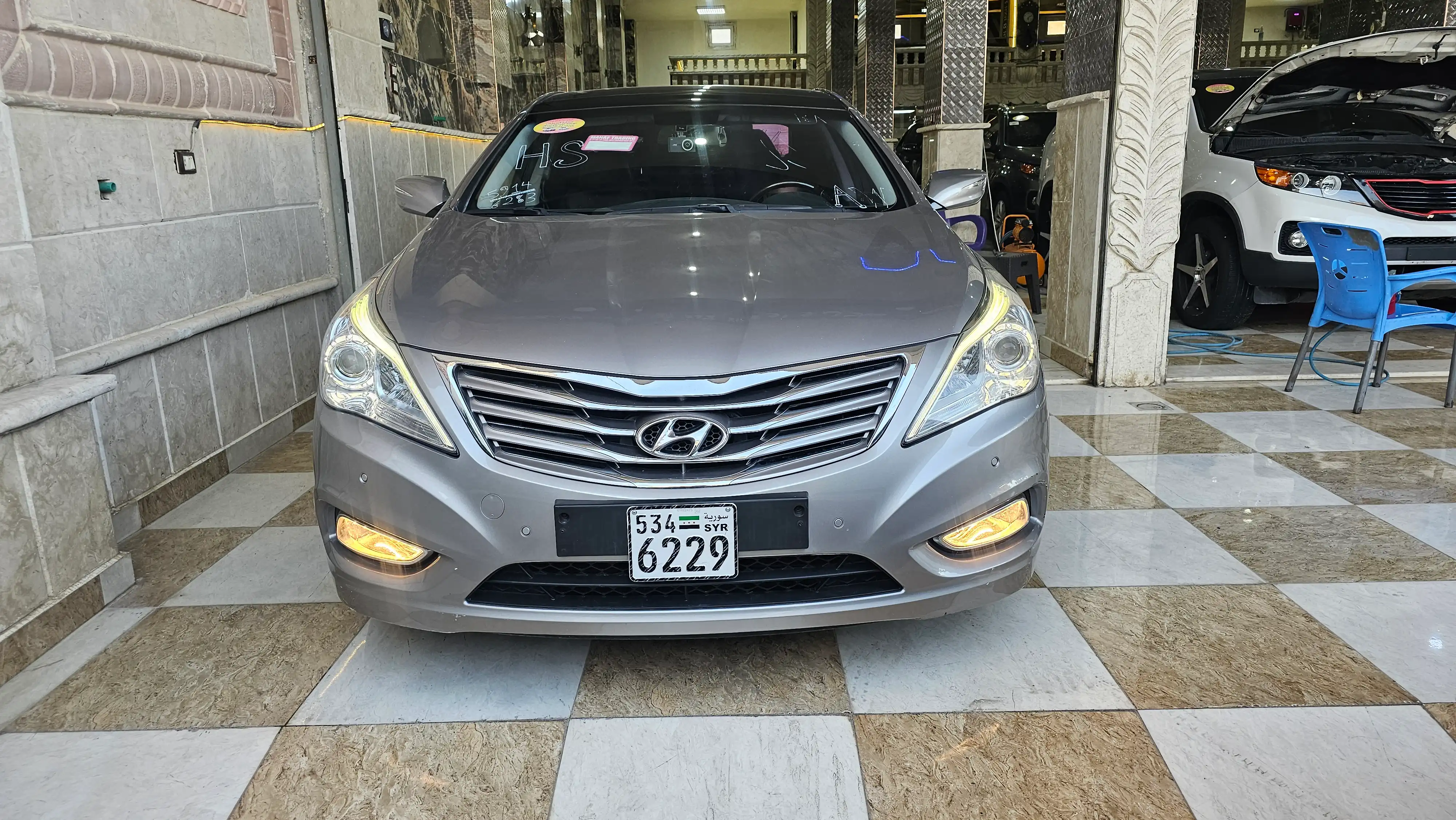 kilometrage car sale hyundai grandeur hg 240 sedan used 2012 aleppo kp image