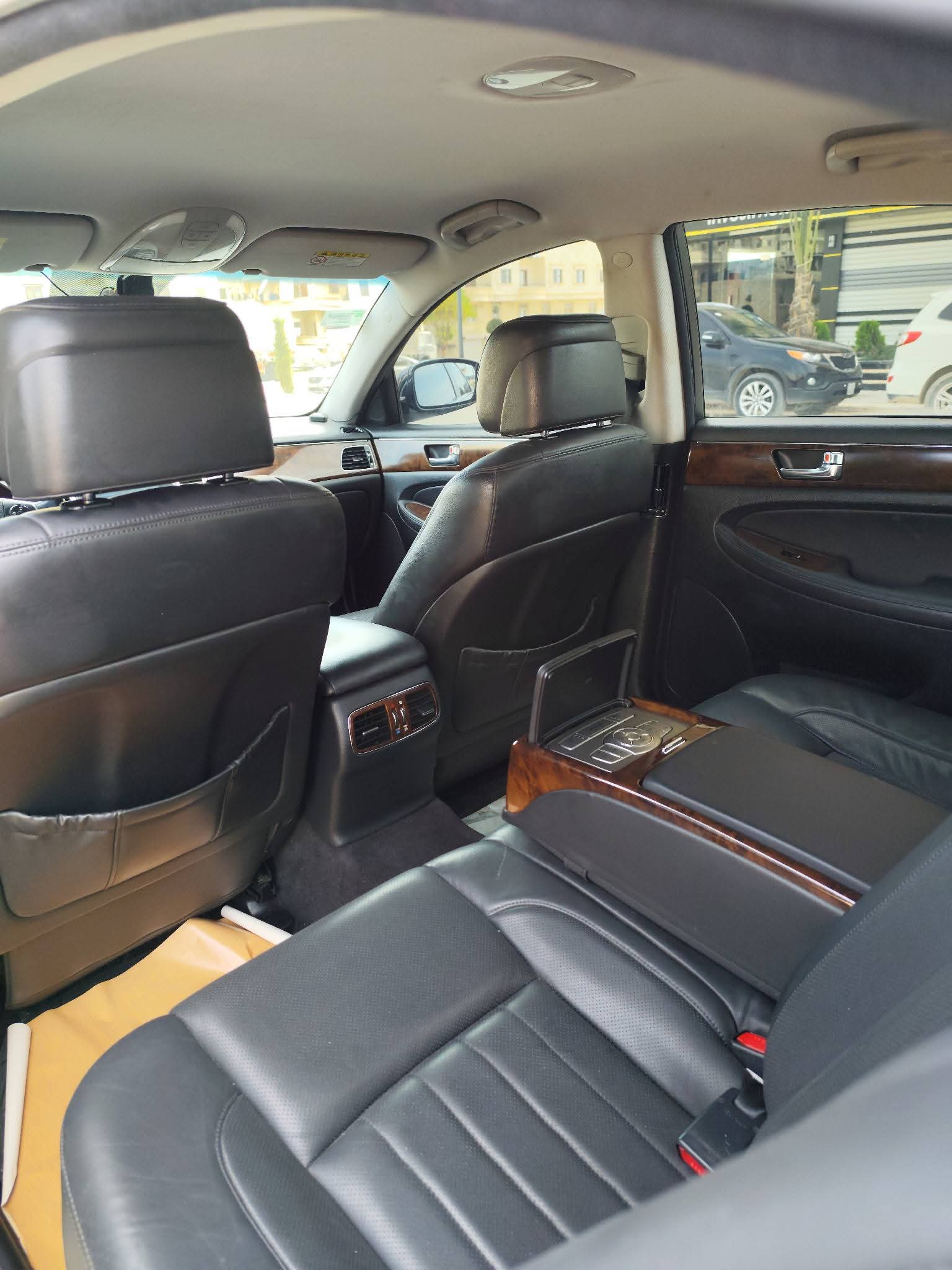 kilometrage car sale genesis bh 330 sedan used 2011 aleppo dt image