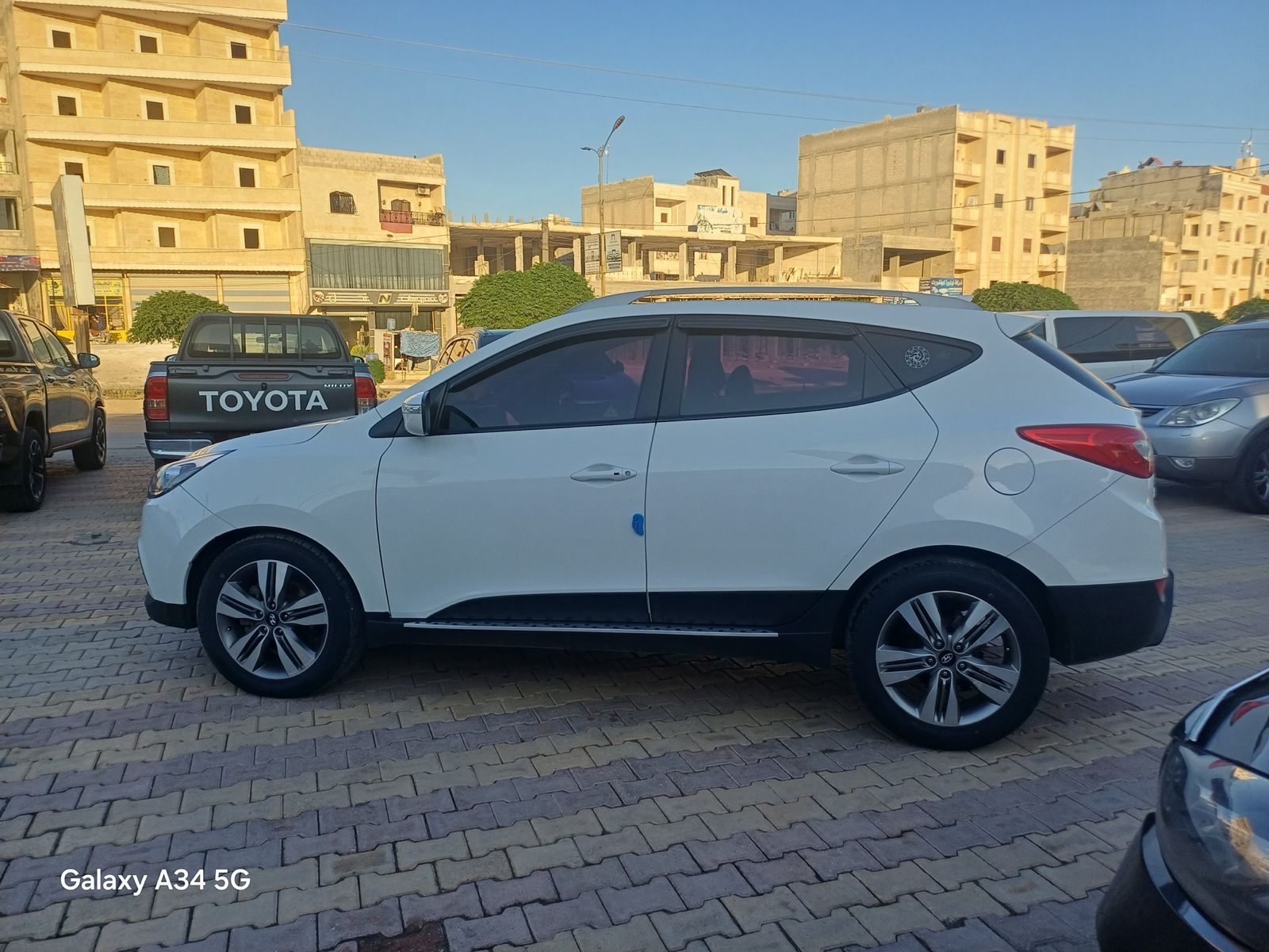 kilometrage car sale hyundai tucson 1 7 d pjoojnc used 2014 aleppo ul image