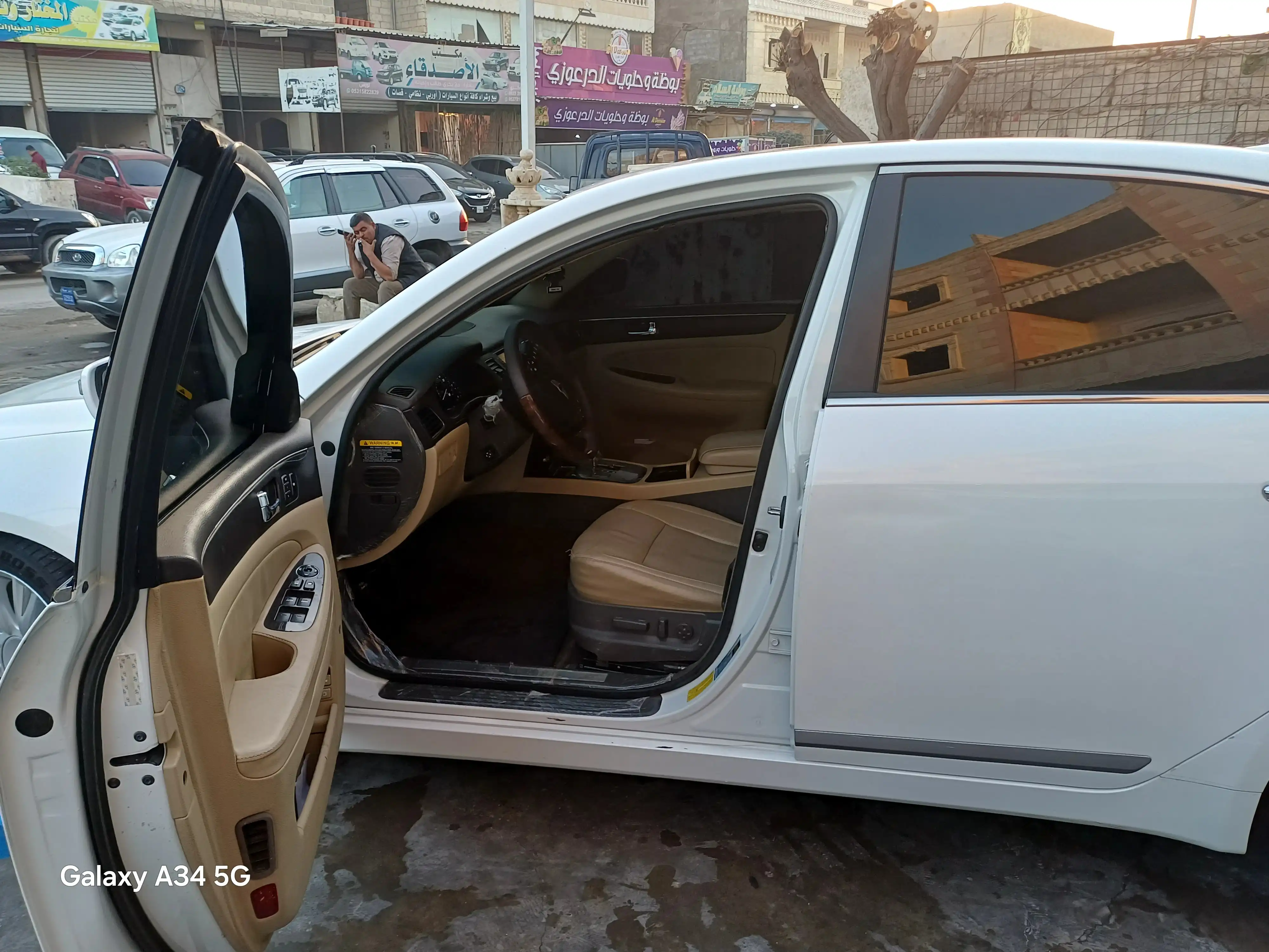 kilometrage car sale genesis bh 330 sedan used 2012 aleppo up image