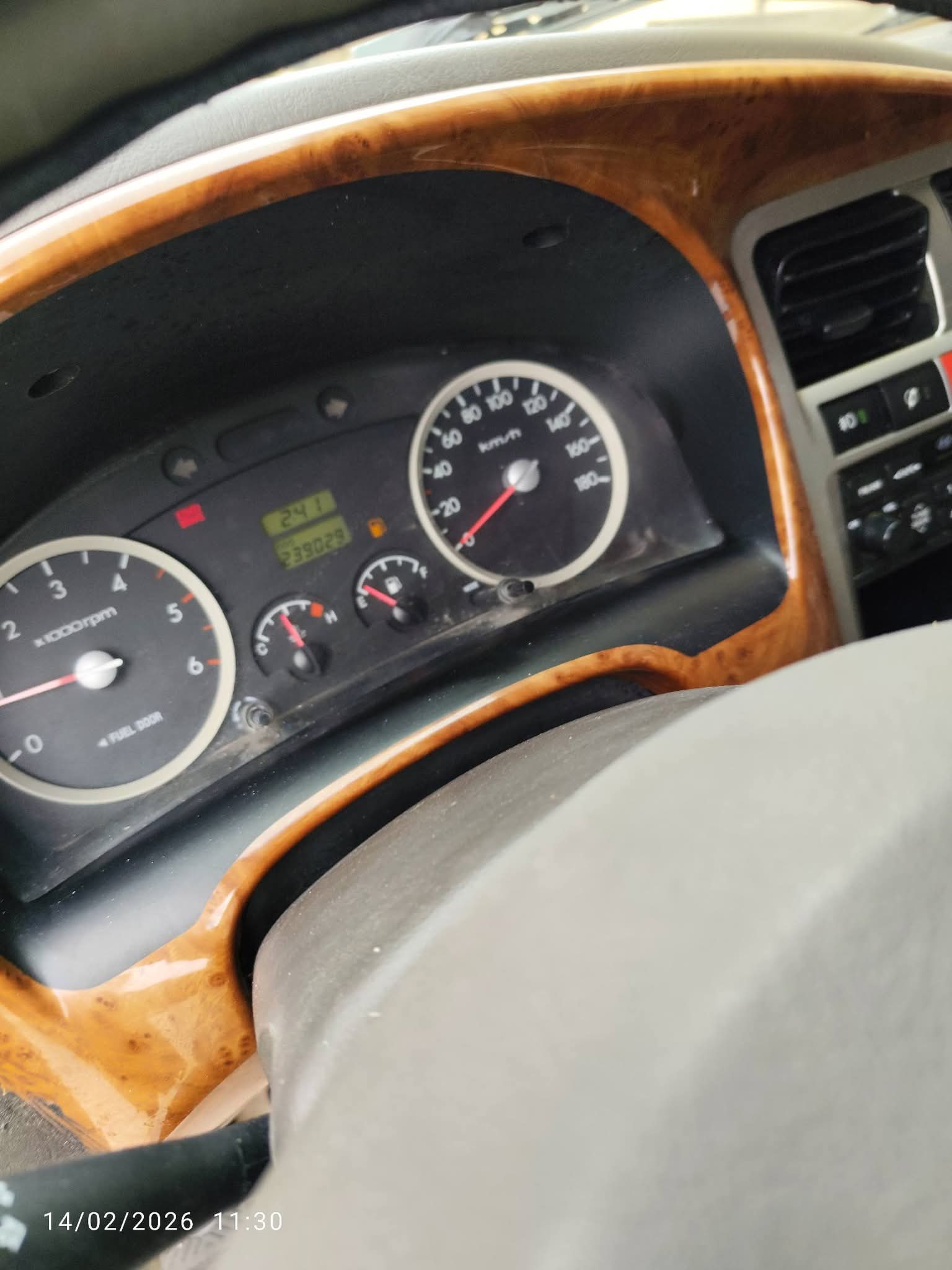 kilometrage car sale hyundai porter ii 2 crdi cargo truck used 2006 aleppo oh image